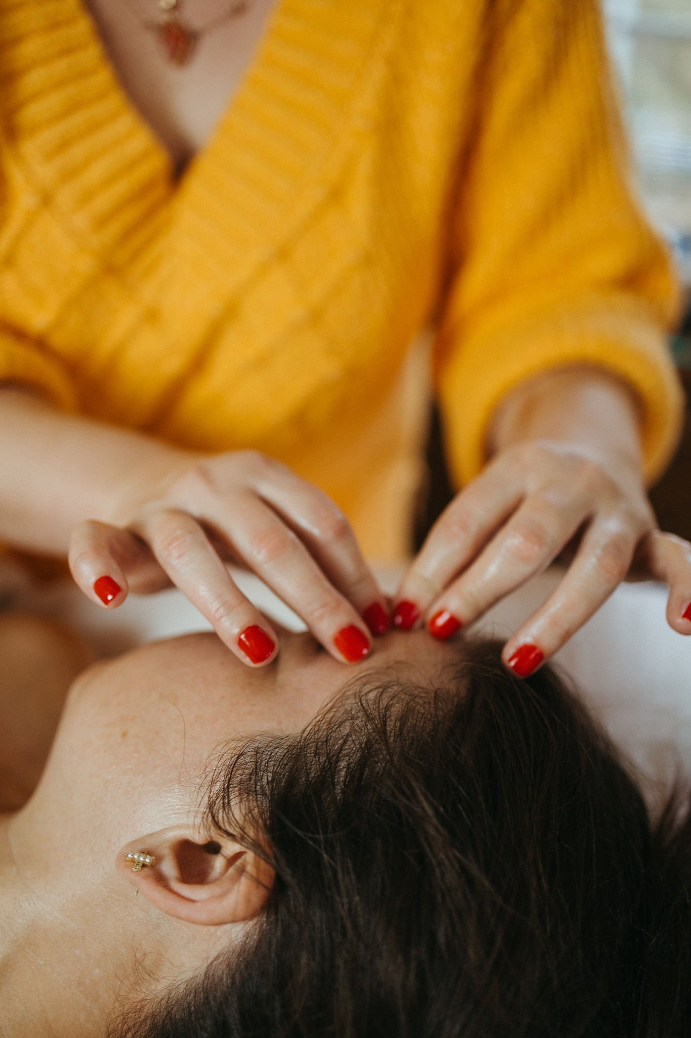 Full Body Massage Now at Pêche Skin Co