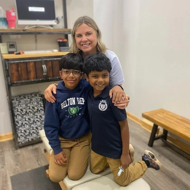 &ldquo;Smart: Relationships, Connections &amp; Community,&rdquo; is one of the E320 Chiropractic&rsquo;s team core values, and this week, we&rsquo;d like to show you how well Dr. Logan is walking this out in the office each and every day💚. 

Despite