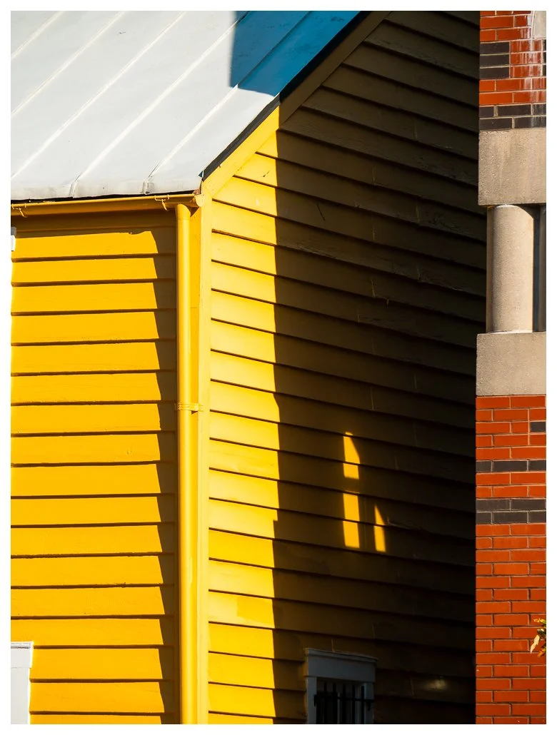 marathon-blog-post-20251002-Yellow window shadow.jpg