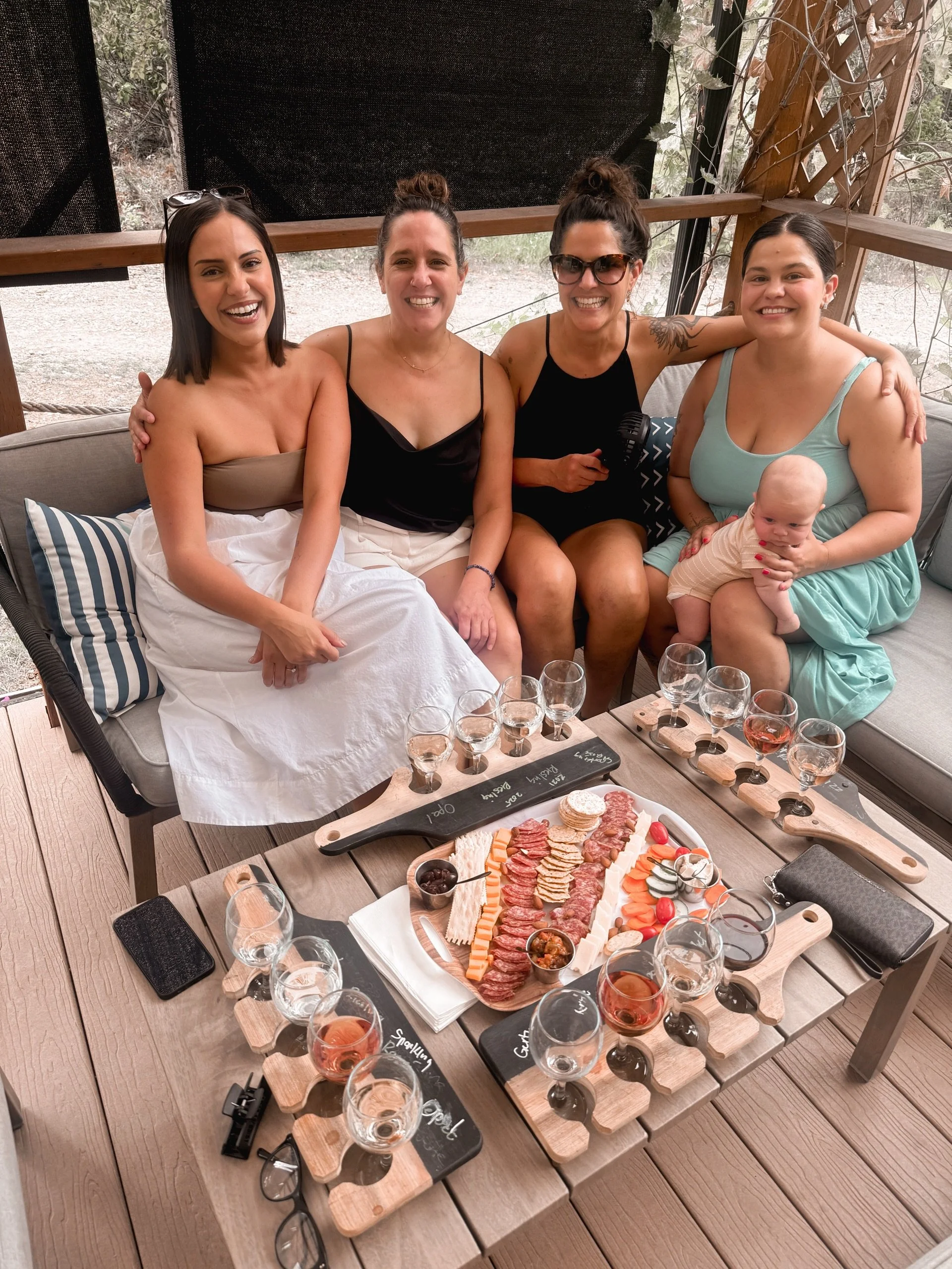 🥂 Thank you for a wonderful afternoon, Mountain Soul!

I feel so lucky to have this winery right here at home! 
If you haven&rsquo;t checked out their tasting patio yet, you&rsquo;re seriously missing out🍷🧀⛰️

#MountainSoul #FamilyTime