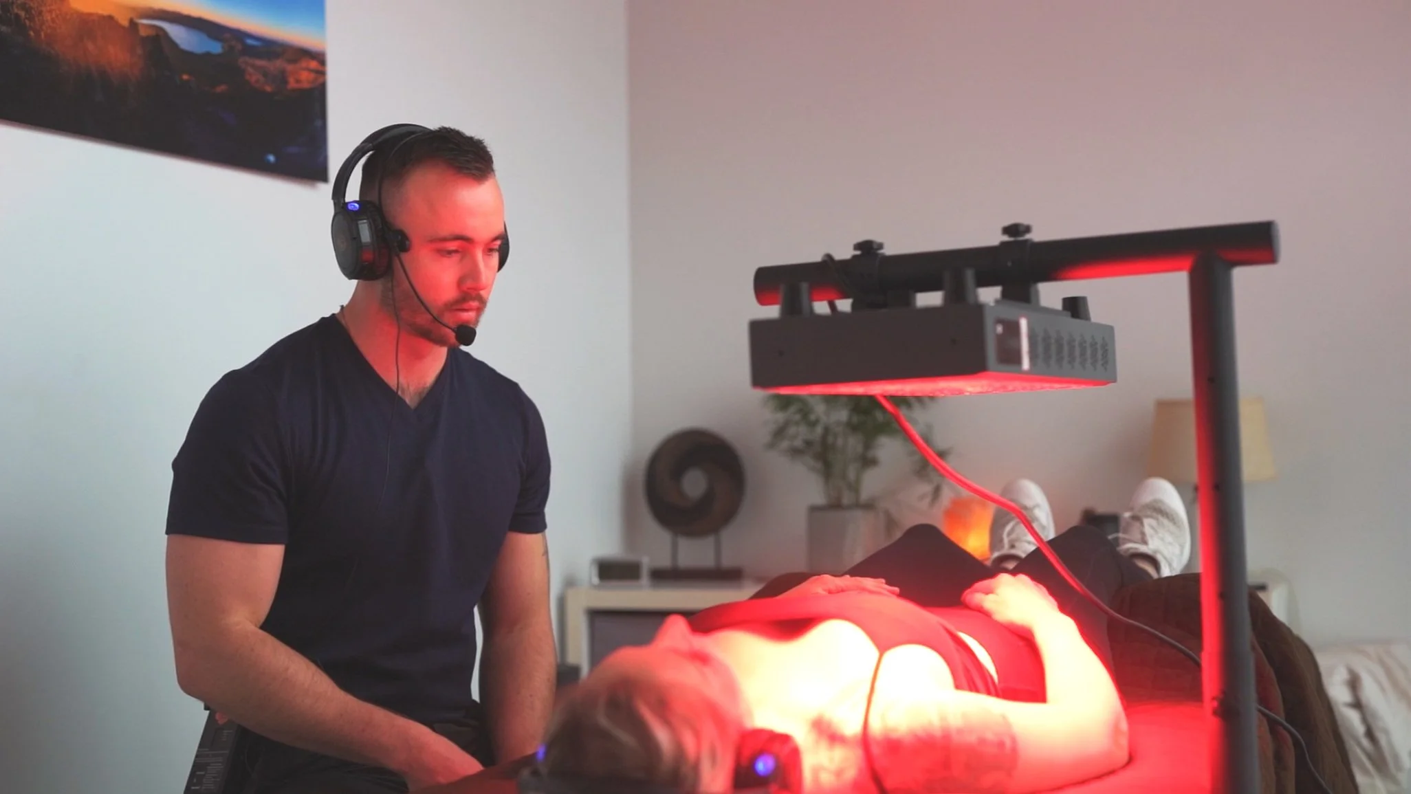 Brighton Loughlin leading a live breathwork experience