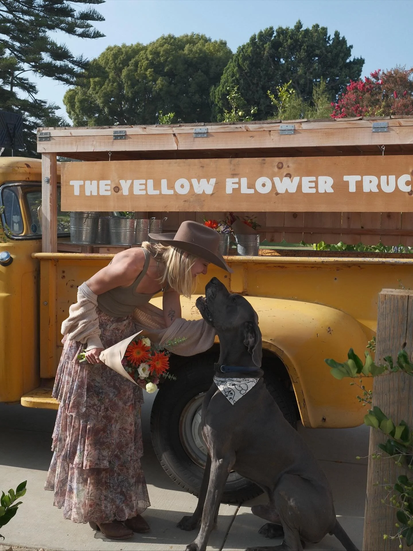 One year of The Yellow Flower Truck 🌼 One year of early mornings, flower runs, and the sweetest community.

Here&rsquo;s to full hearts and a truck that keeps on blooming. Thanks for being apart of the journey.

❤️ Grace