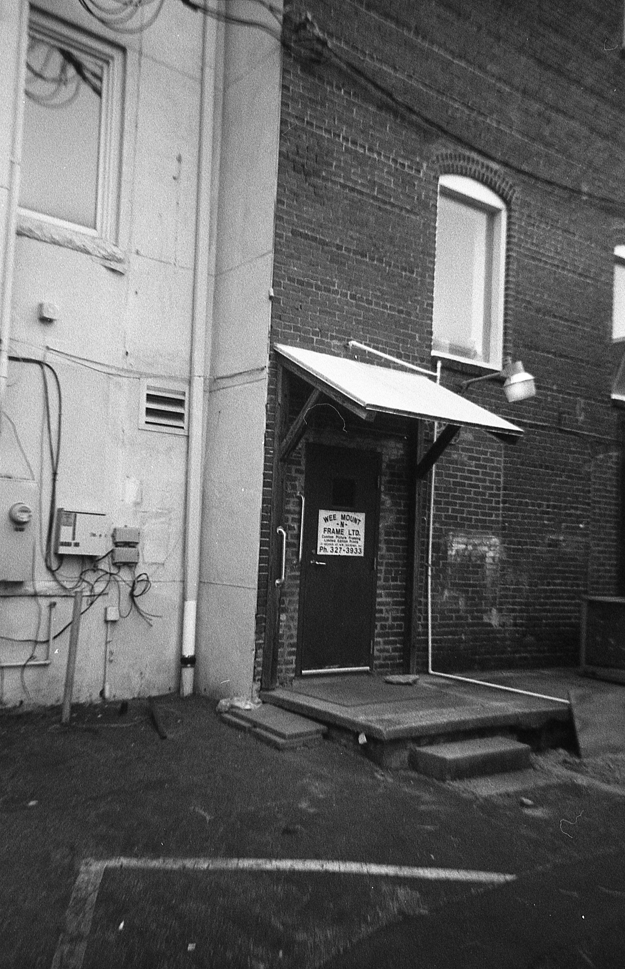 img023.jpg