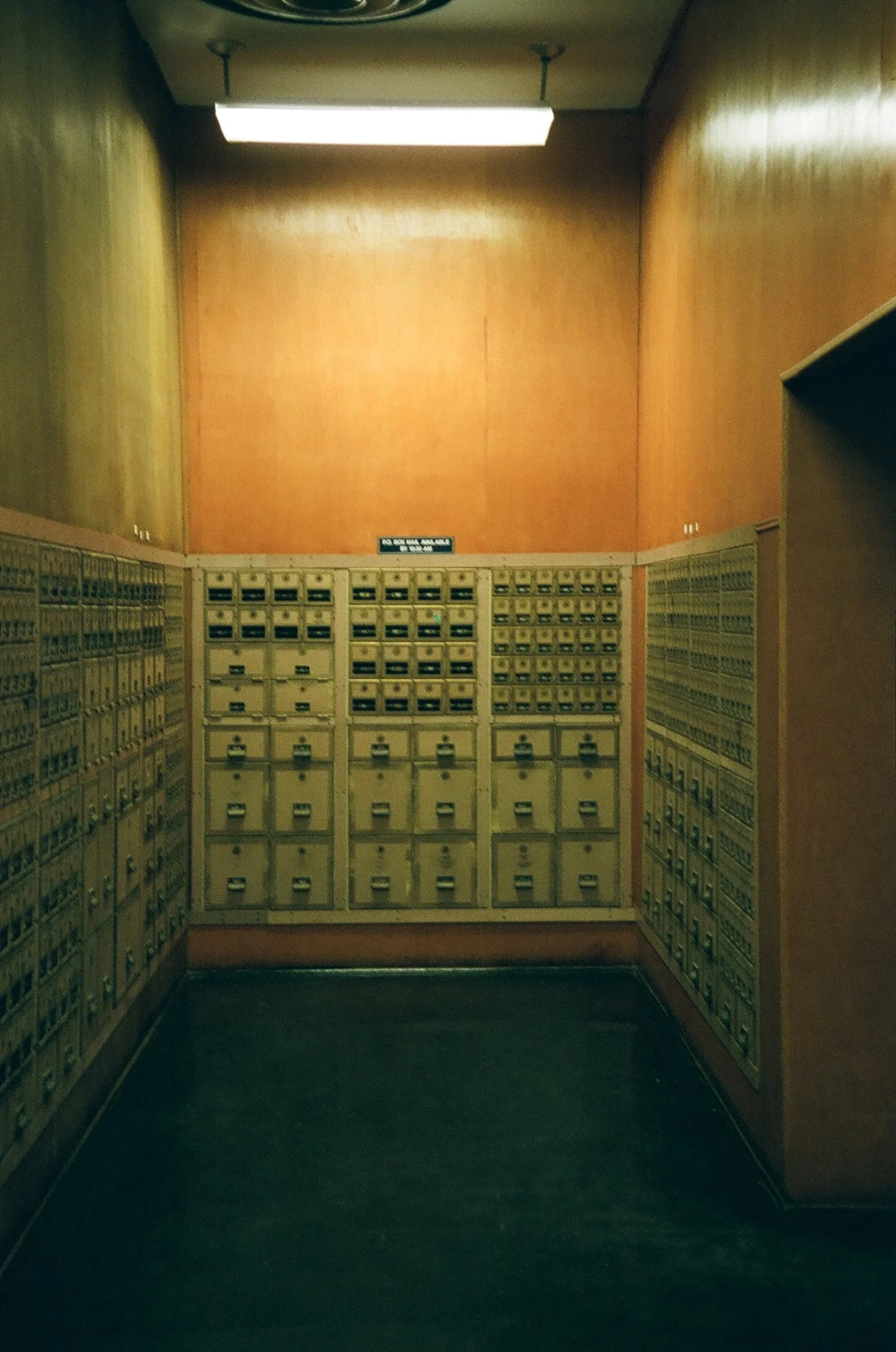 000968190025.jpg