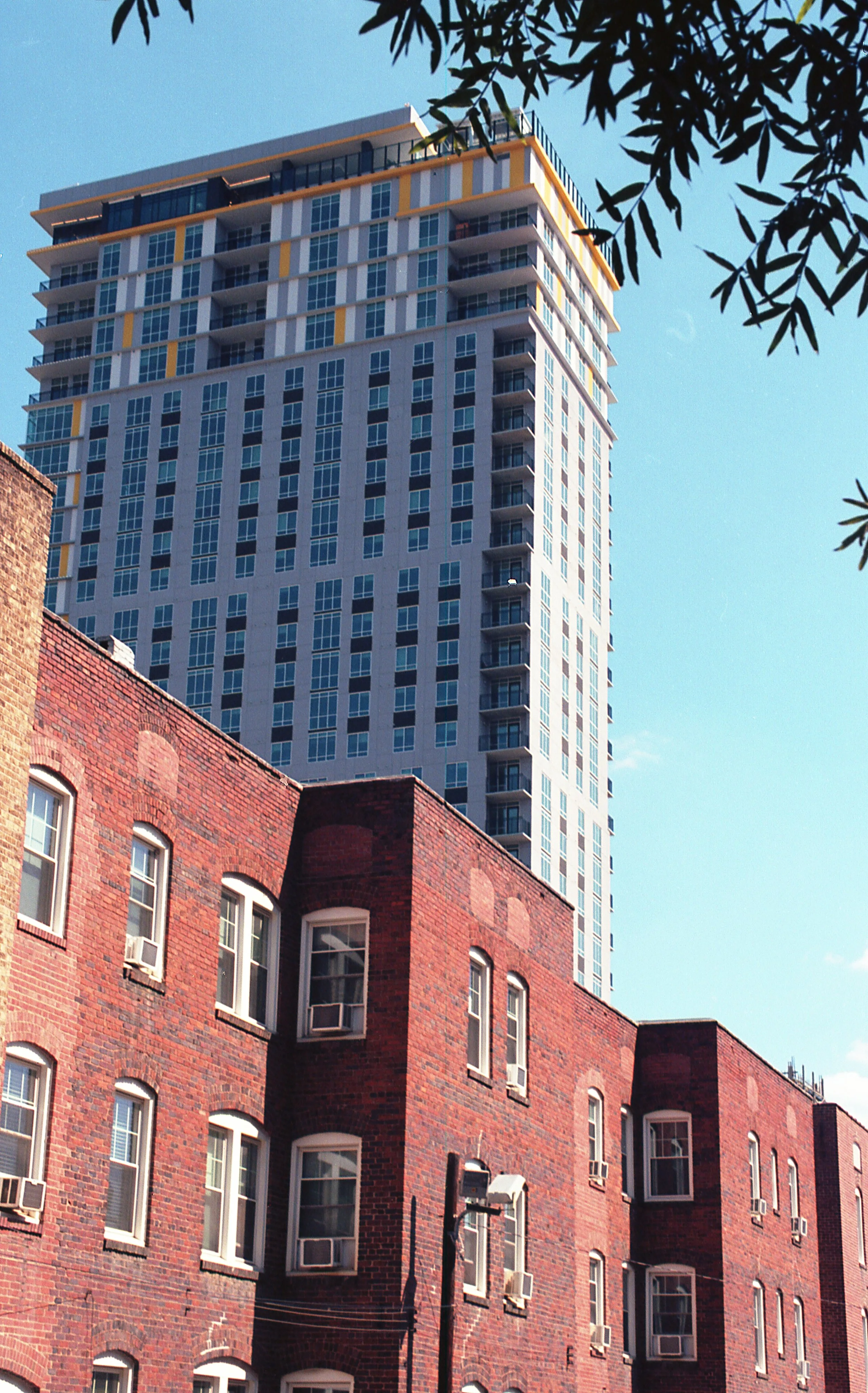 img030.jpg