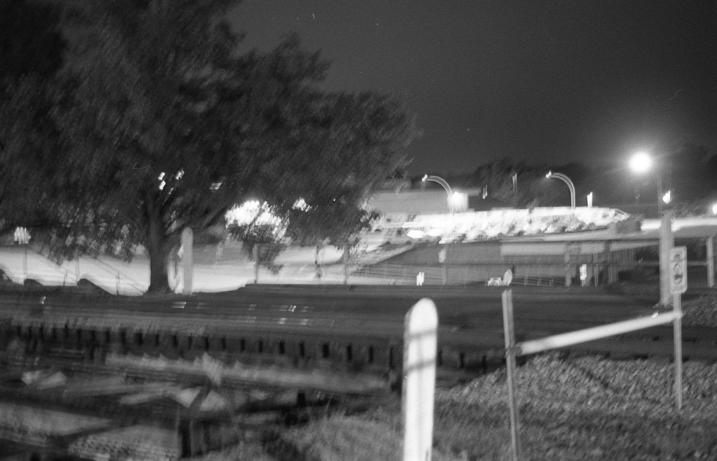 img014.jpg