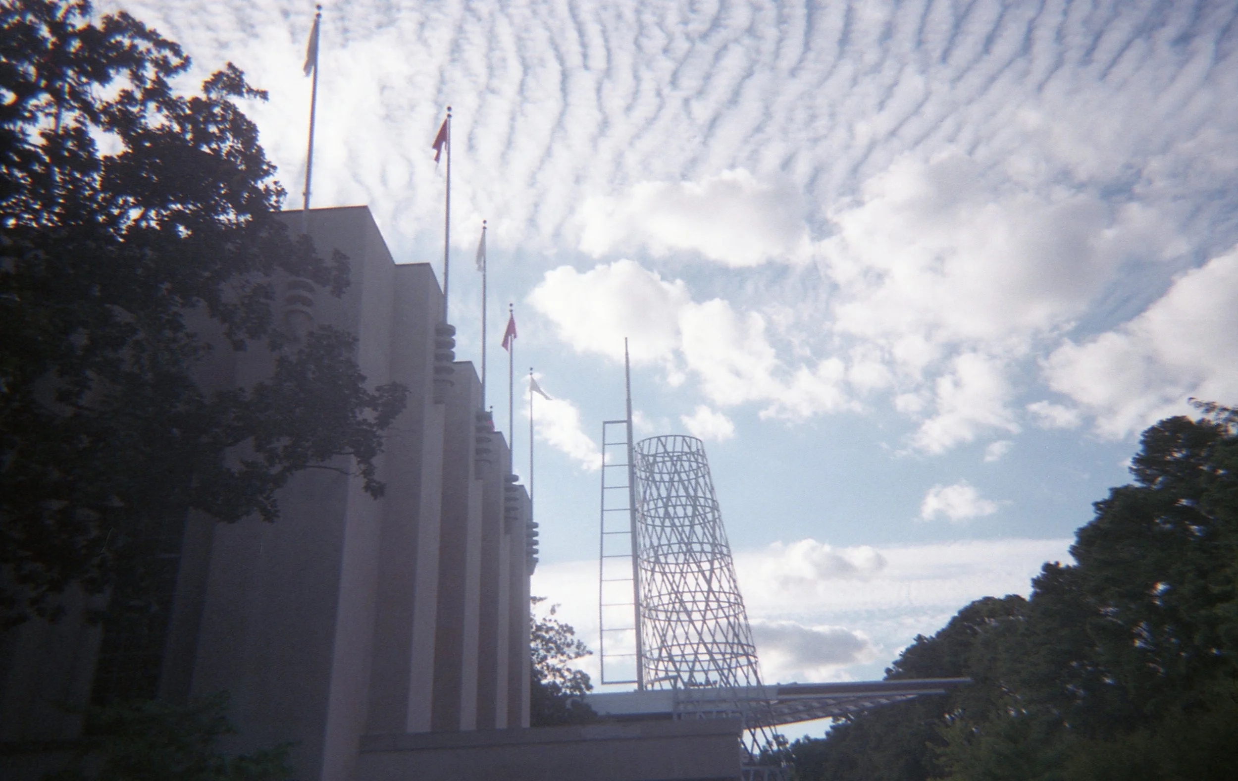 img067.jpg