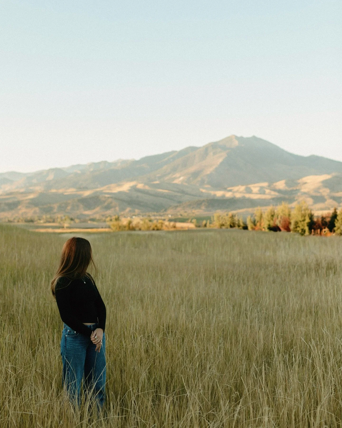 Bluebird sunset with the sweetest of sisters ๐ซ
