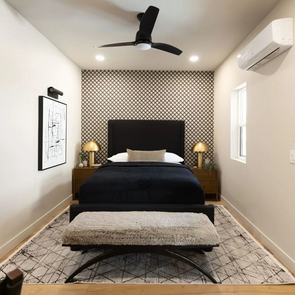 This casita build was designed to feel beautifully cozy for our clients guests. When designing this space, we asked our clients what was most important to them, and we did just that! ✨