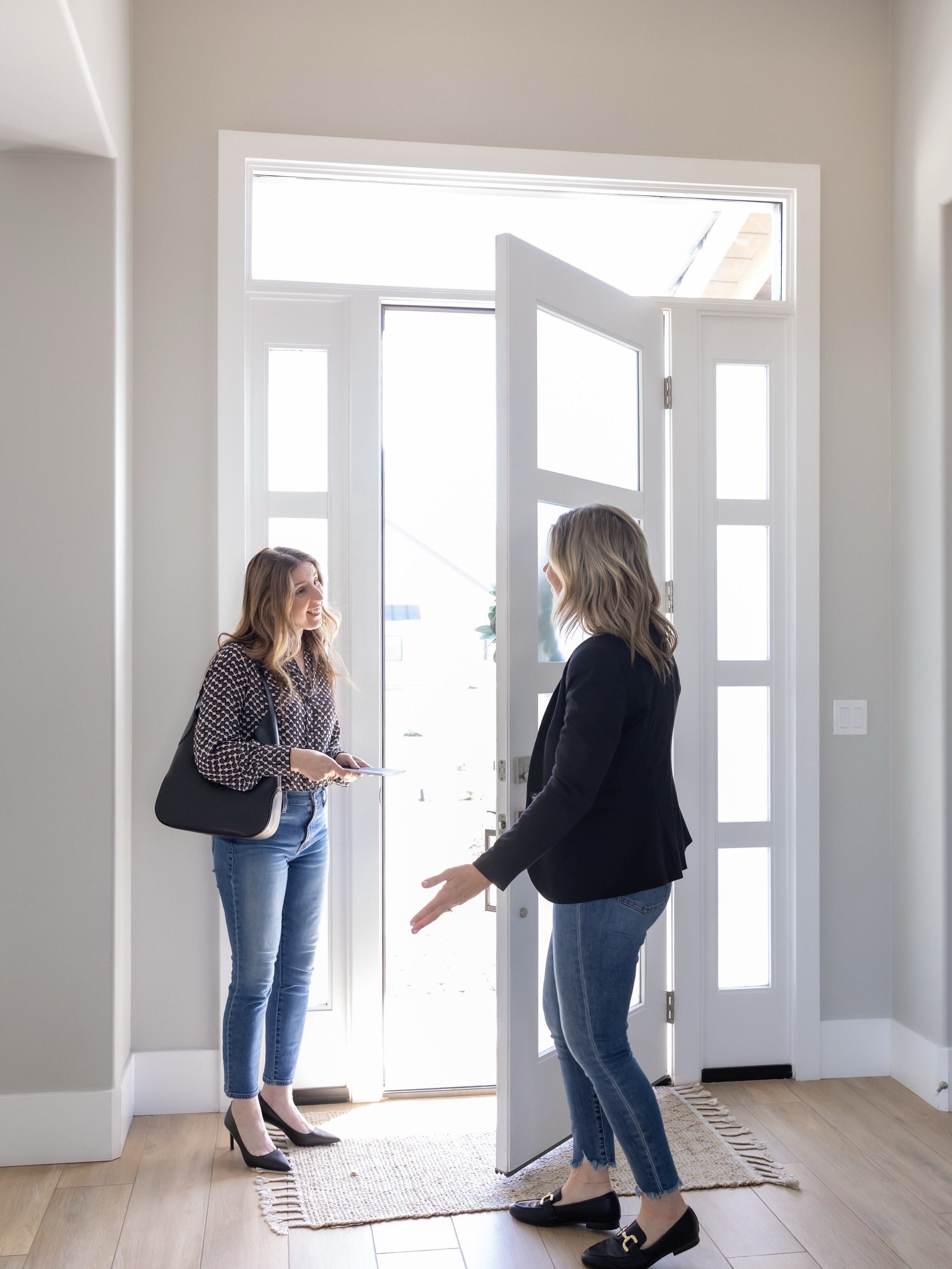 I&rsquo;m not just here to design your home (although that is my favorite part!).

I&rsquo;m here to guide you through the process, help you make confident decisions, and be a trusted partner from the first meeting to the final install.

That&rsquo;s