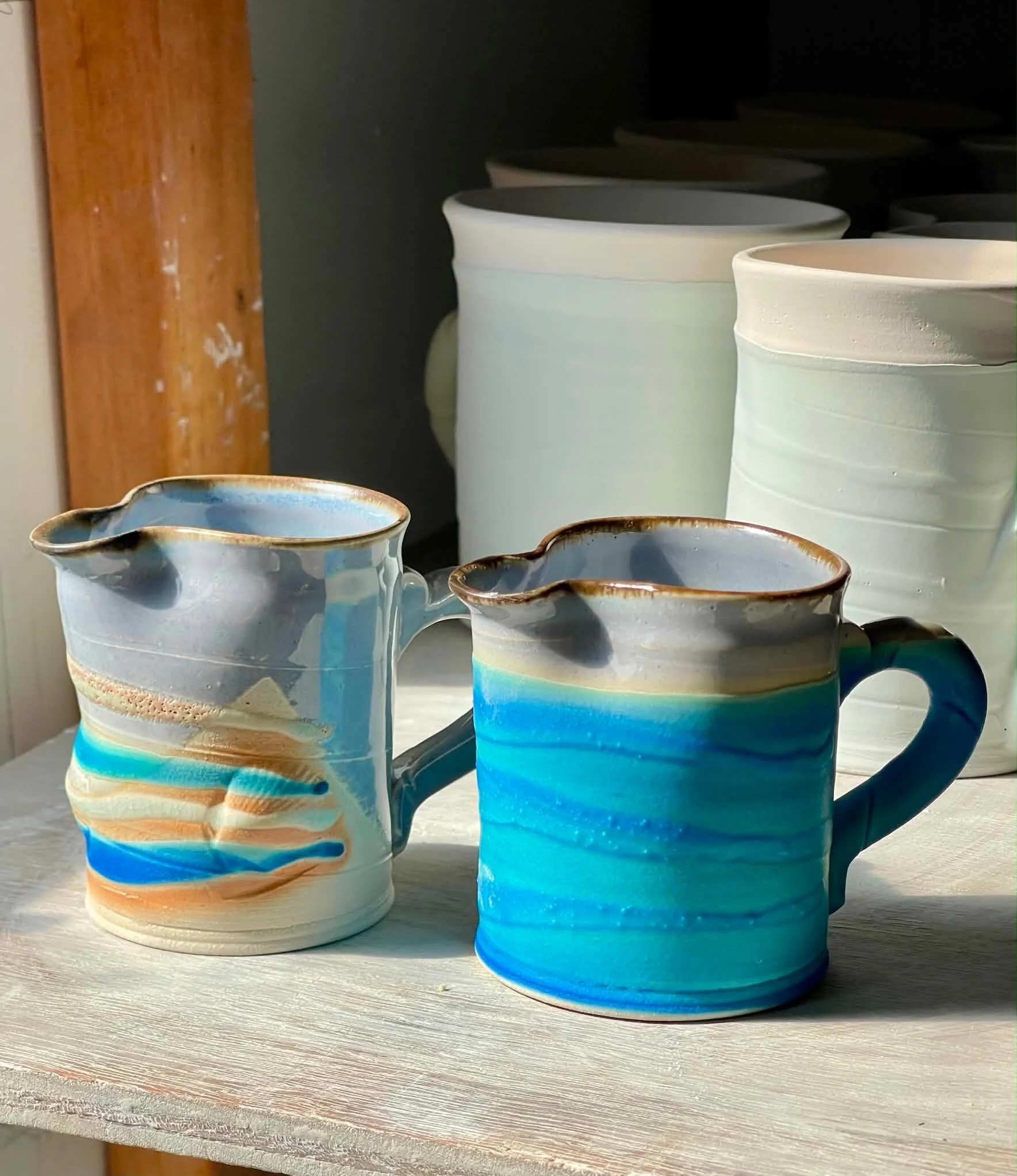 We&rsquo;ve just done a restock of our website with lots of new pieces, including these lovely cream jugs, soap dishes and spoon rests. ☺️

Head over to our website if you&rsquo;d like to purchase - link in the bio!