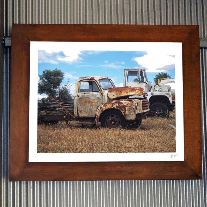 B-Model-Bedford-&-Ford-Louisville-8000-Expanded-Oak-Frame.jpg