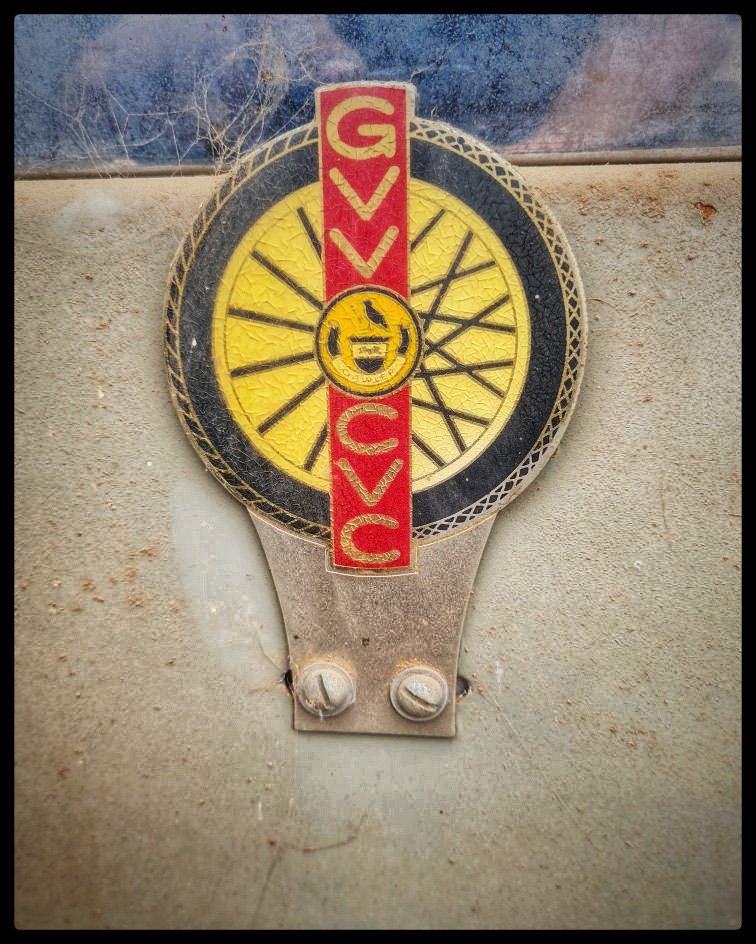 Gawler-Veteran,-Vintage-and-Classic-Vehicle-Club-Badge.jpg