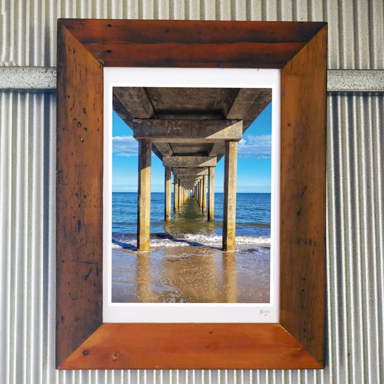 perspective-red-pine-frame.jpg