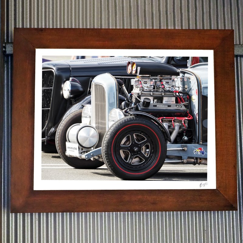Moroso-Rod-Oak-Frame.jpg