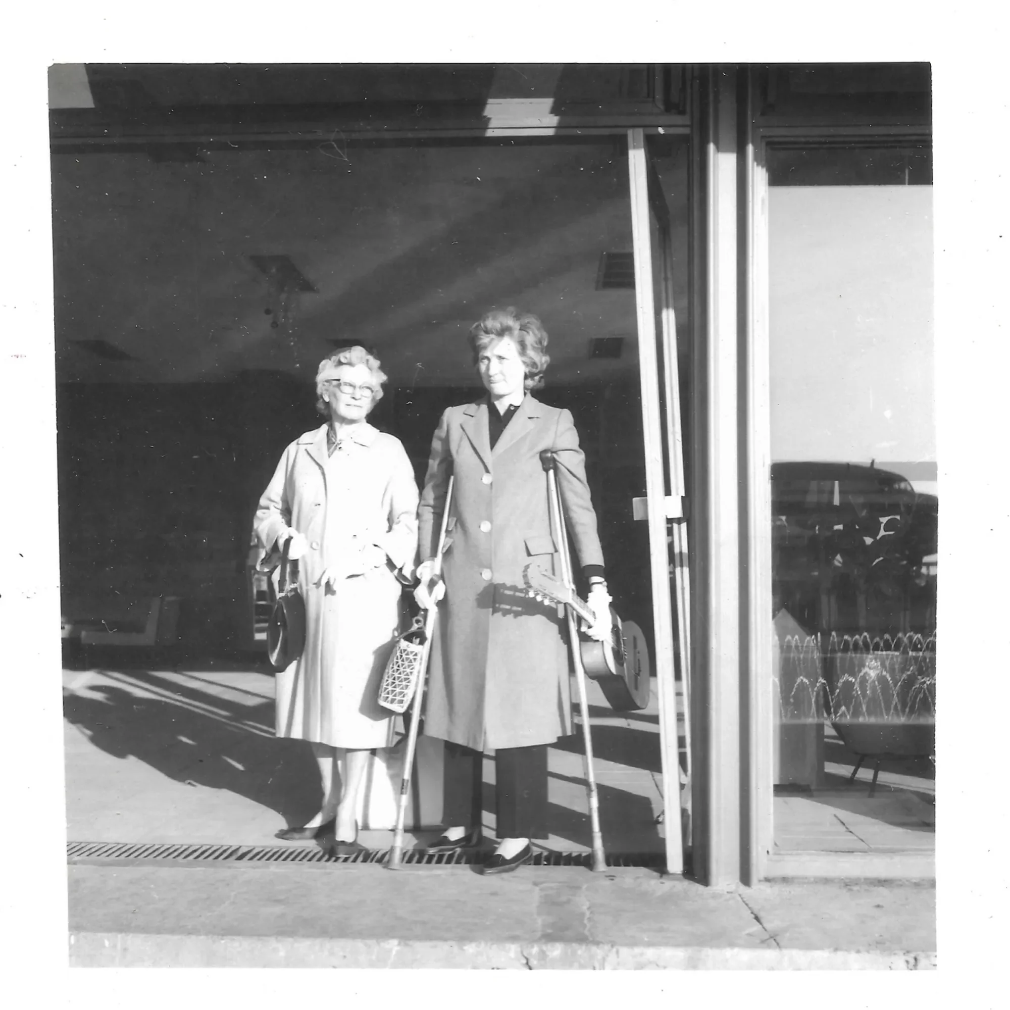 Helen Stein Johnson (pictured left) with her daughter, Anna Dagny Johnson, in Mexico City.