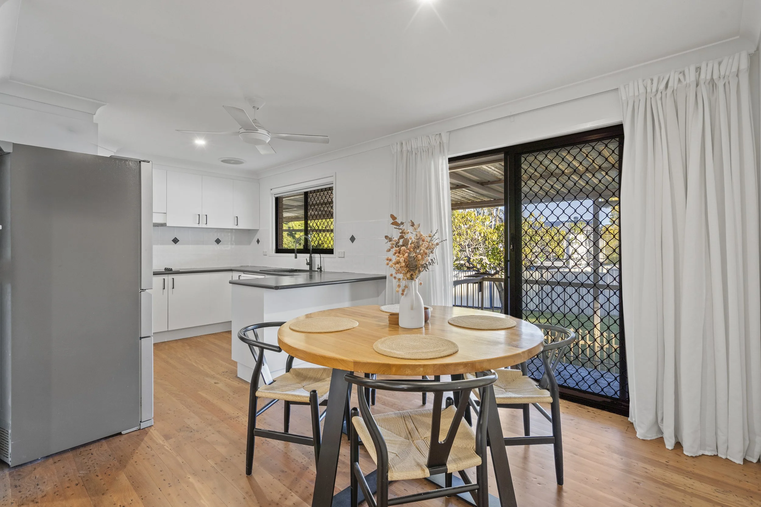 148 Logan St, Eagleby QLD 4207, Australia (6).jpeg