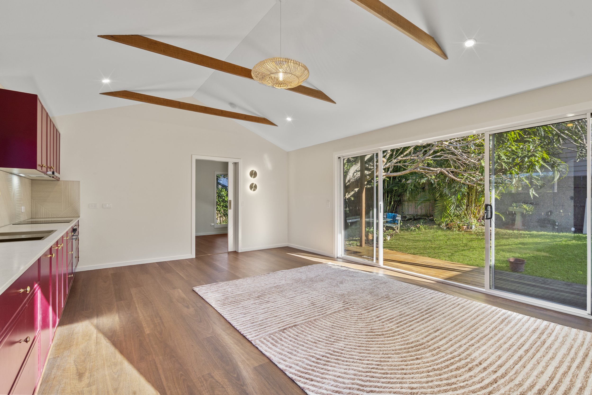 19 Justin St, Holland Park West QLD 4121, Australia (9).jpeg