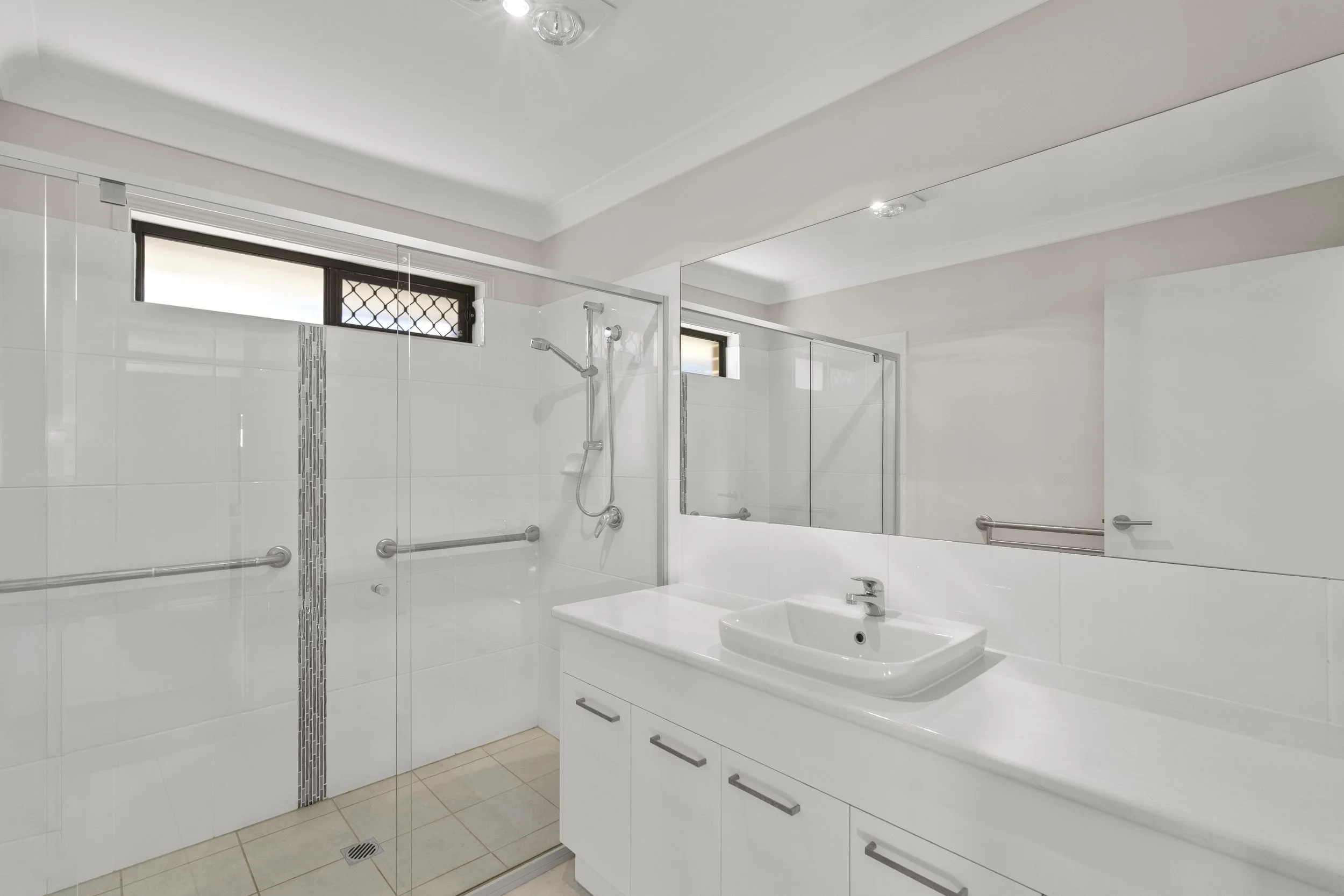 31 Pyrus Pl, Redland Bay QLD 4165, Australia (2).jpeg