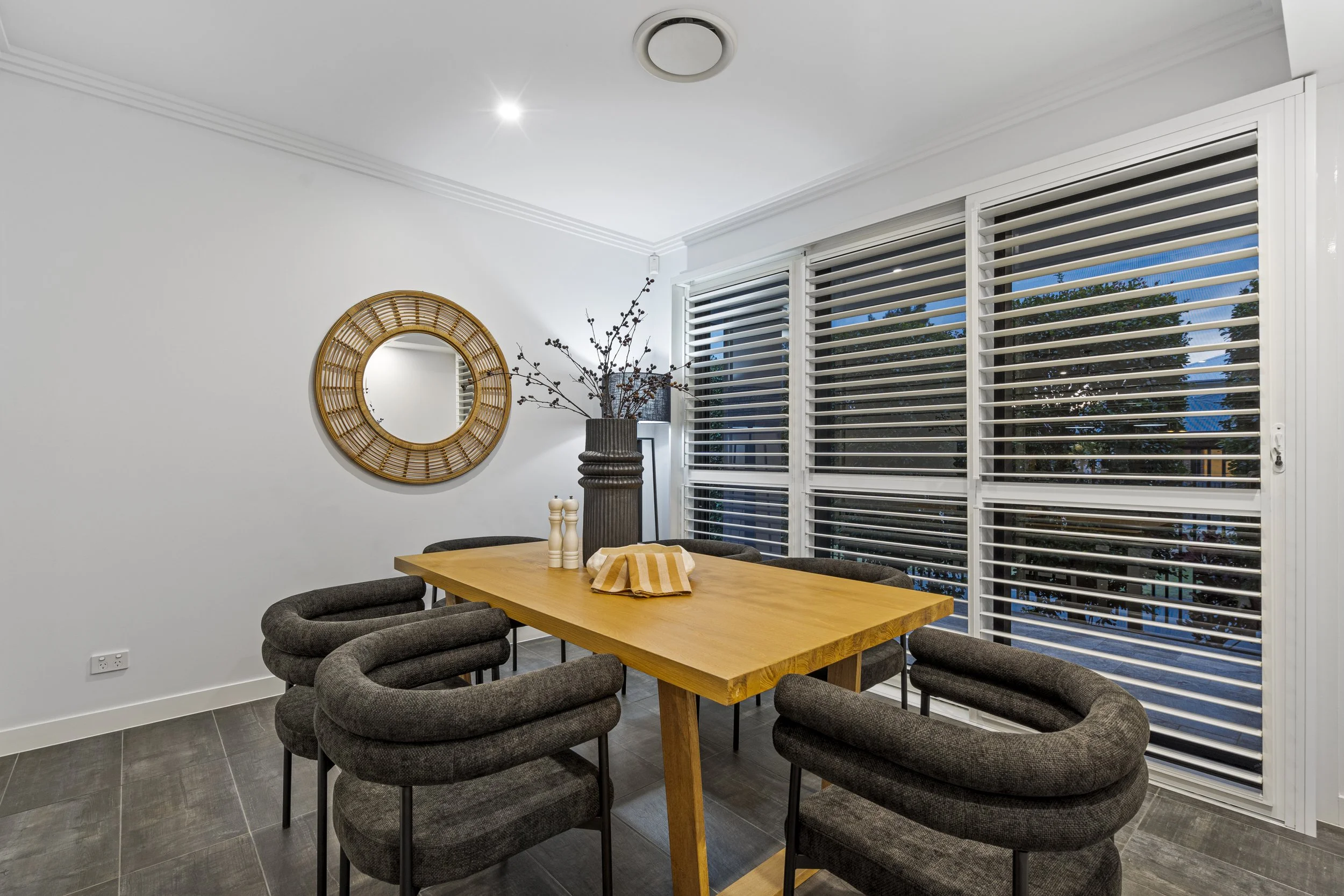 39 Cooper Cres, Rochedale QLD 4123, Australia (24).jpeg