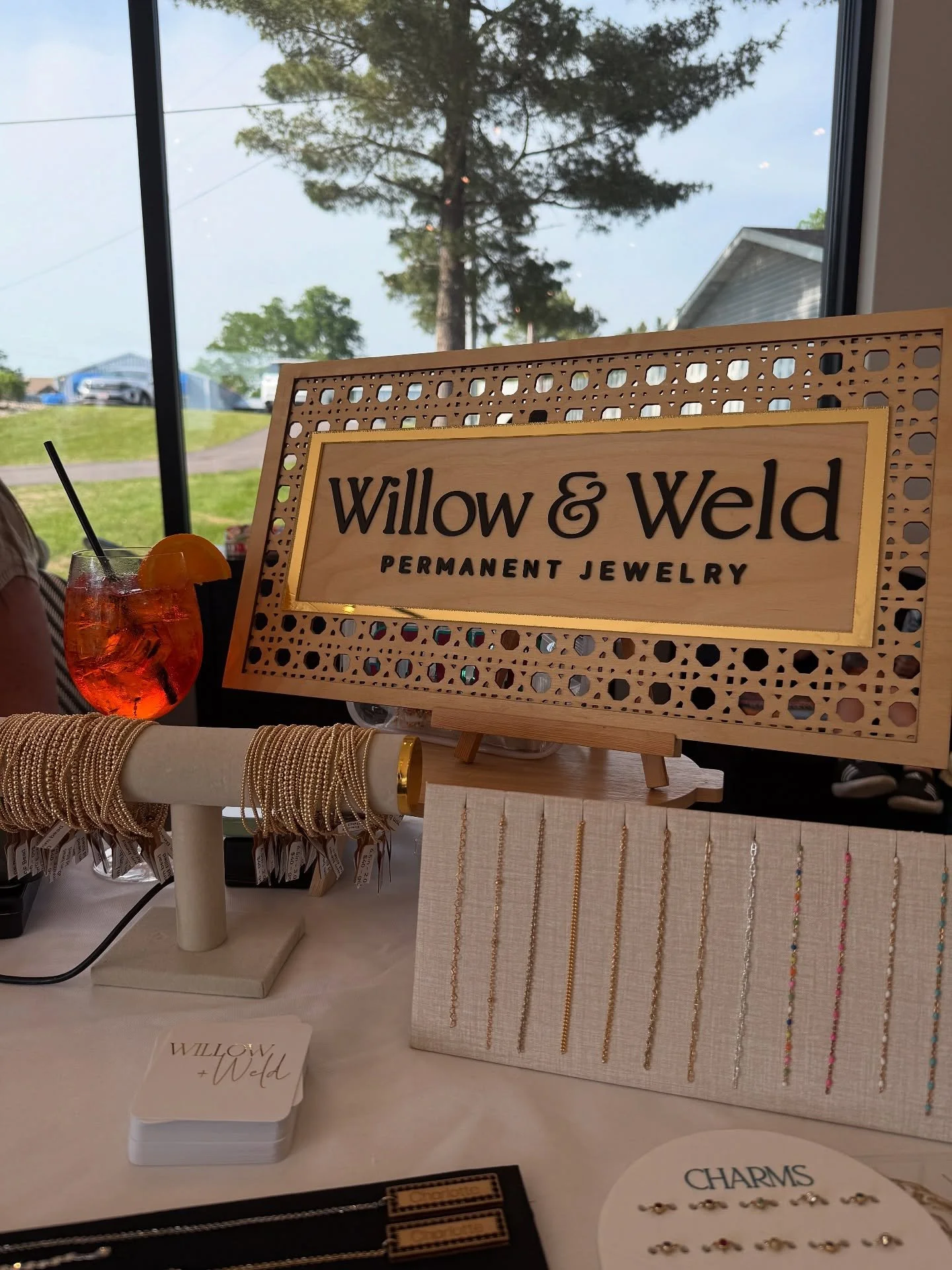 Tomorrow night join us at AVAZZI for our last @willowandweld pop up of the summer!!! We are so pumped to be hosting another event with the Willow &amp; Weld team, don&rsquo;t miss out, and be sure to book your spot early with the link in our bio!!!