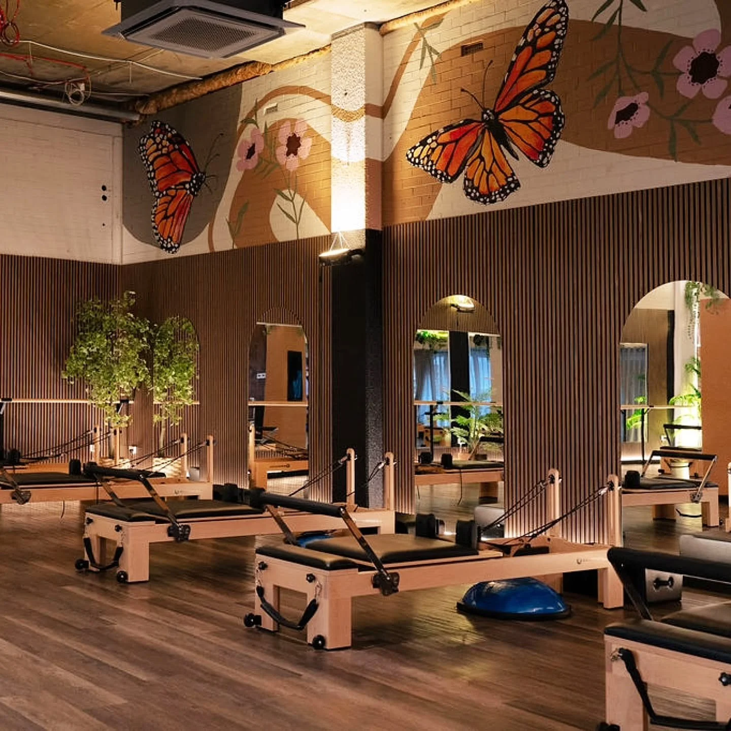 Today, some of our wonderful cr&egrave;che carers came together for a well-deserved lunch to celebrate another fantastic term at Alt+State. While a few familiar faces couldn&rsquo;t join us, we certainly made up for it! ☕️🍹🍲

We are incredibly grat