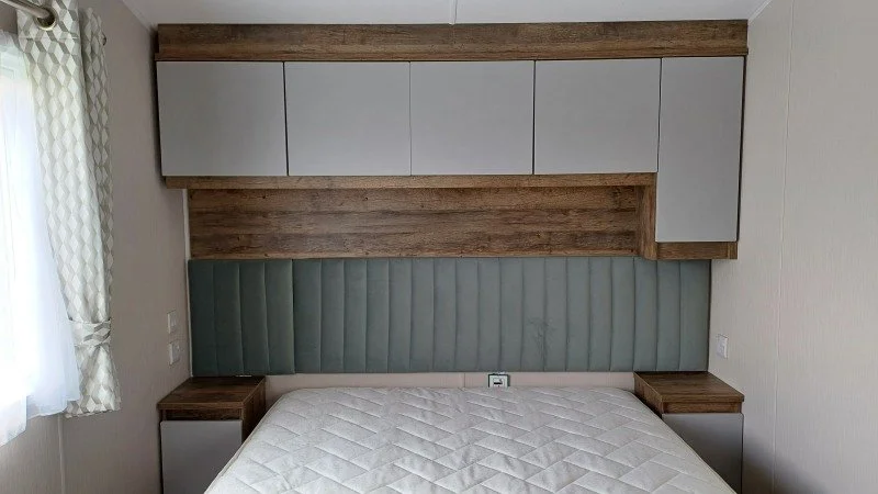 Holiday Sales CU-006 Photo 2025 Willerby Brookwood 32x12-2 (WH2468-006) Double Bedroom.jpg