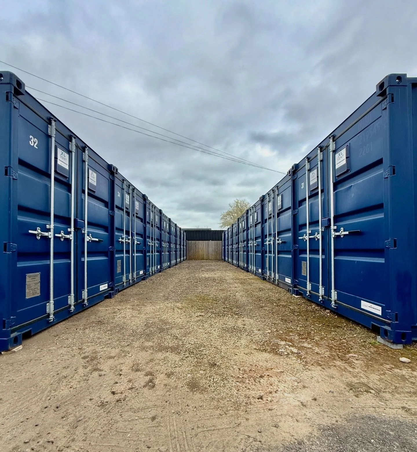Delighted to announce the expansion of our self-storage with the introduction of another 16 units.  Both 20ft and 10ft containers currently available 🥳

Full details at www.selectedselfstorage.co.uk