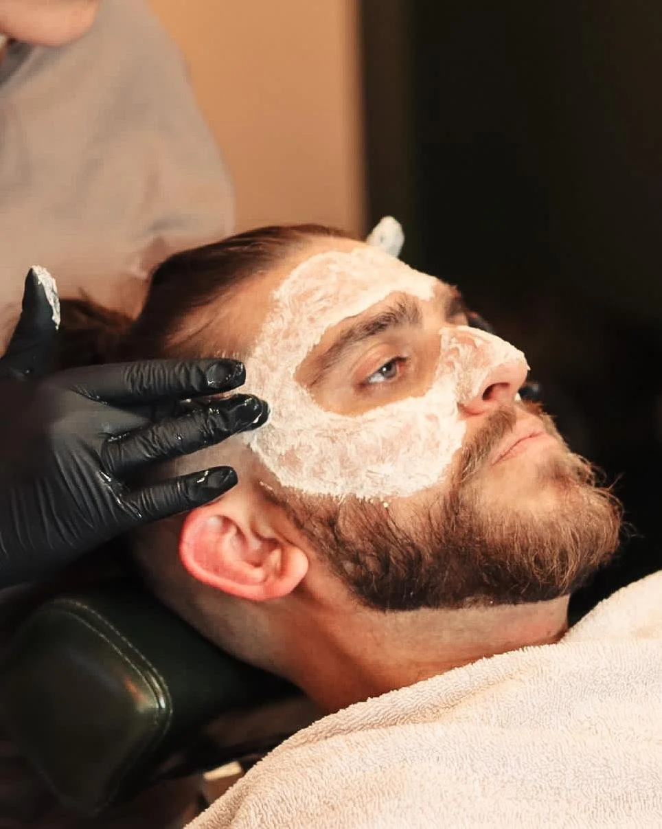 Luxury Facial // £23