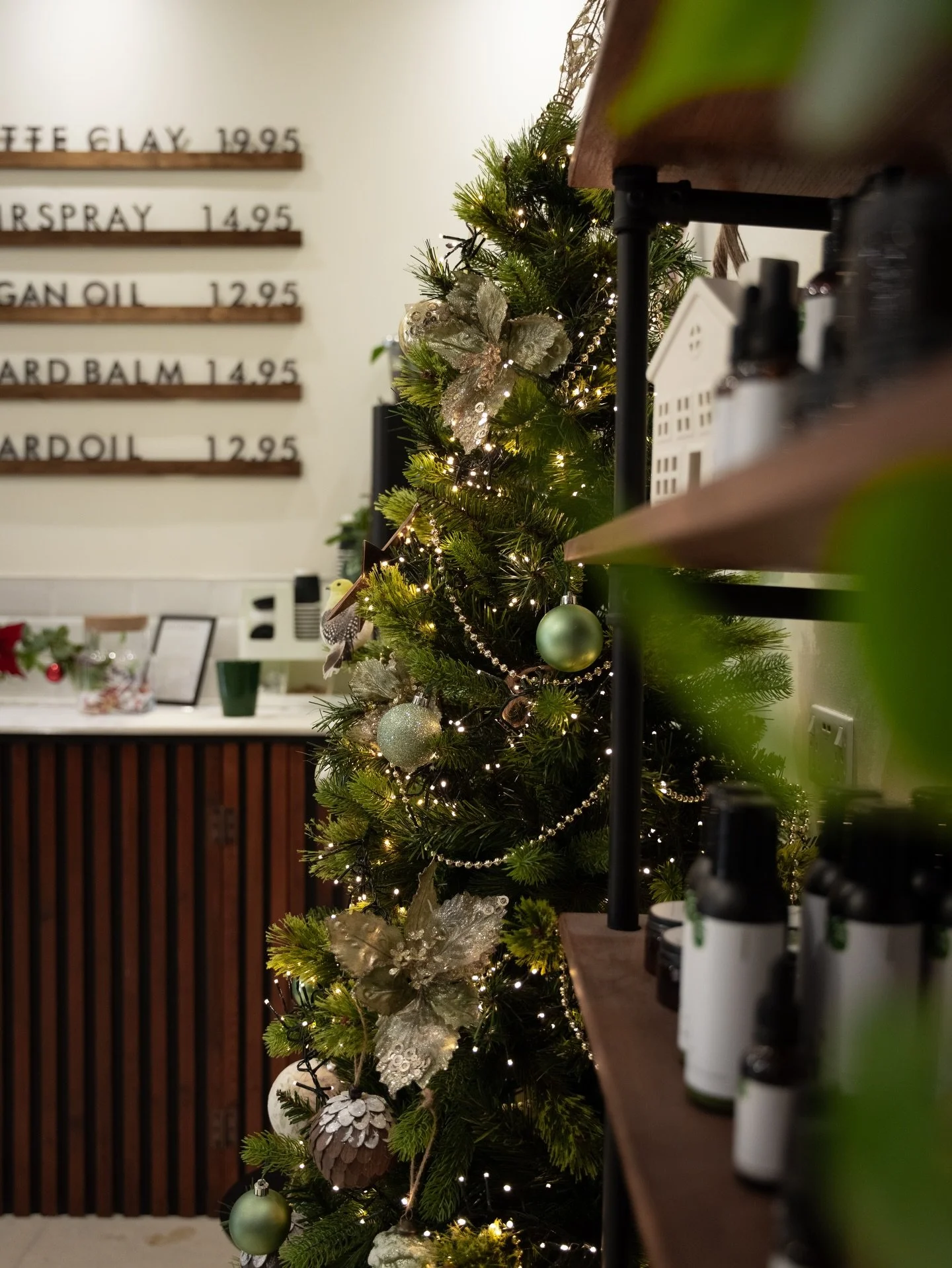 Happy Christmas to all our clients!

Thank you so much for your keeping us busy. We&rsquo;re grateful for your loyalty and support.

We hope that you have a lovely Christmas break, our amazing team will be having a well-deserved one, with @jkgdoyle @