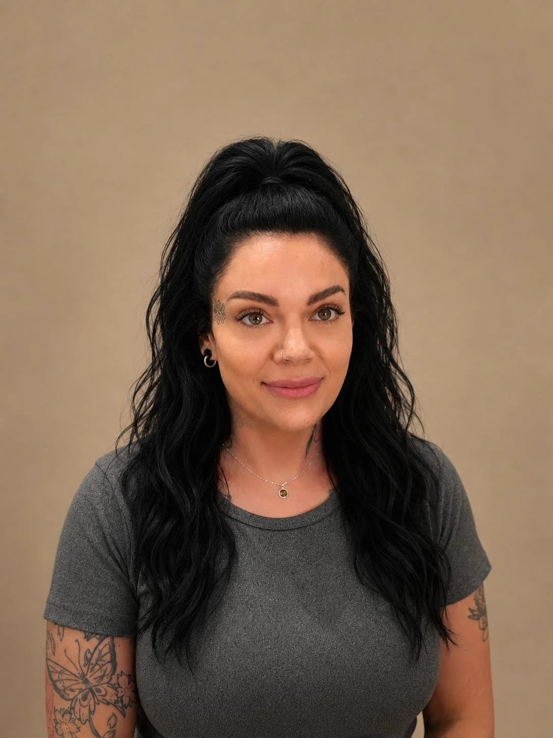 A headshot of Lauren, a barber at Cresswell