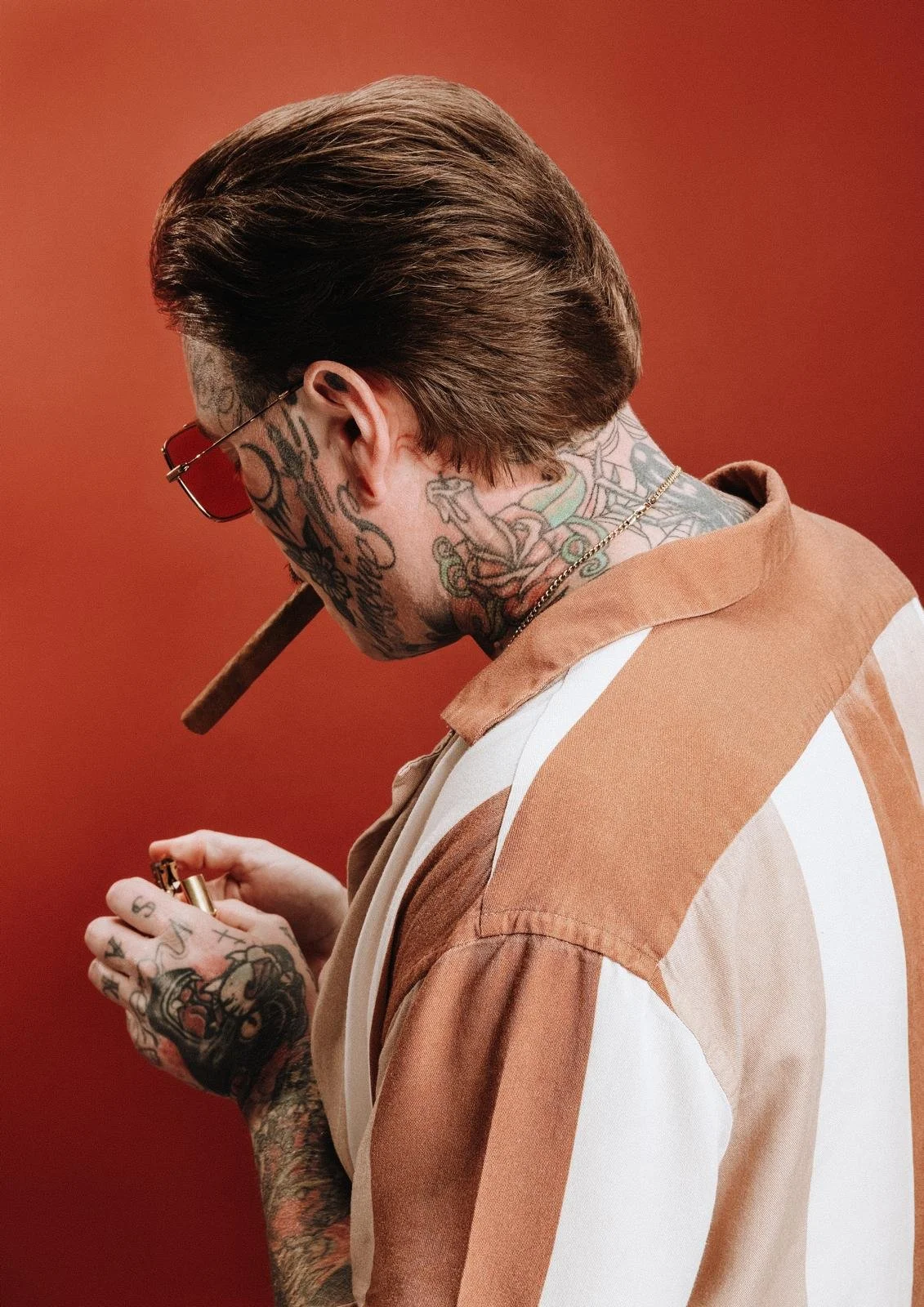 Model wearing a hair system