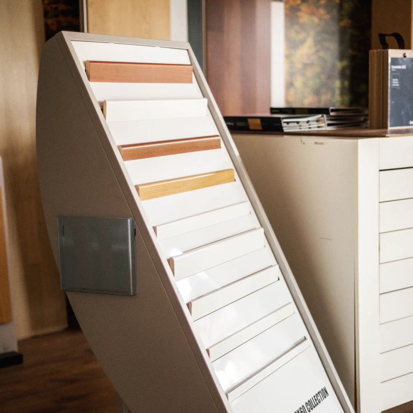 Battiscopa in diversi formati bianchi, colorati o essenza legno in pronta consegna! 🌳
.
.
.
#edilclass #edilizia #arredamento #battiscopa #legno #furniture #design #ristrutturazionifoggia #classsrl #foggia