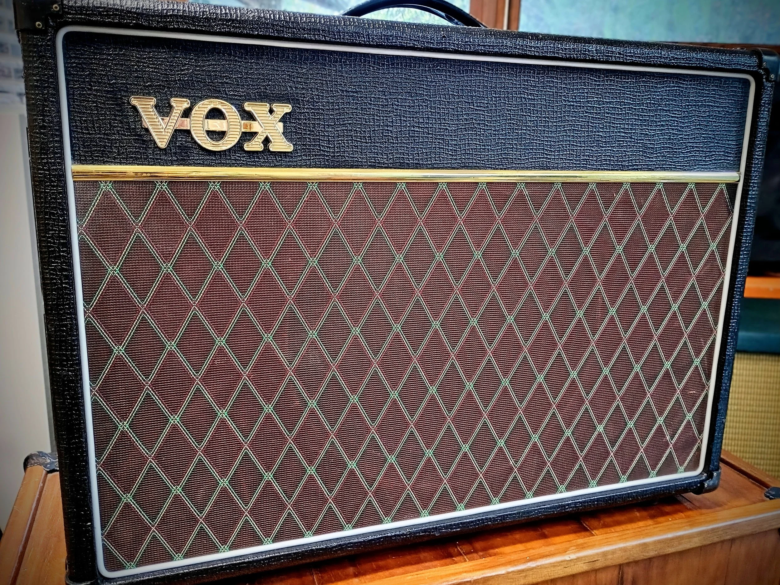 T&T x Vox AC15C1