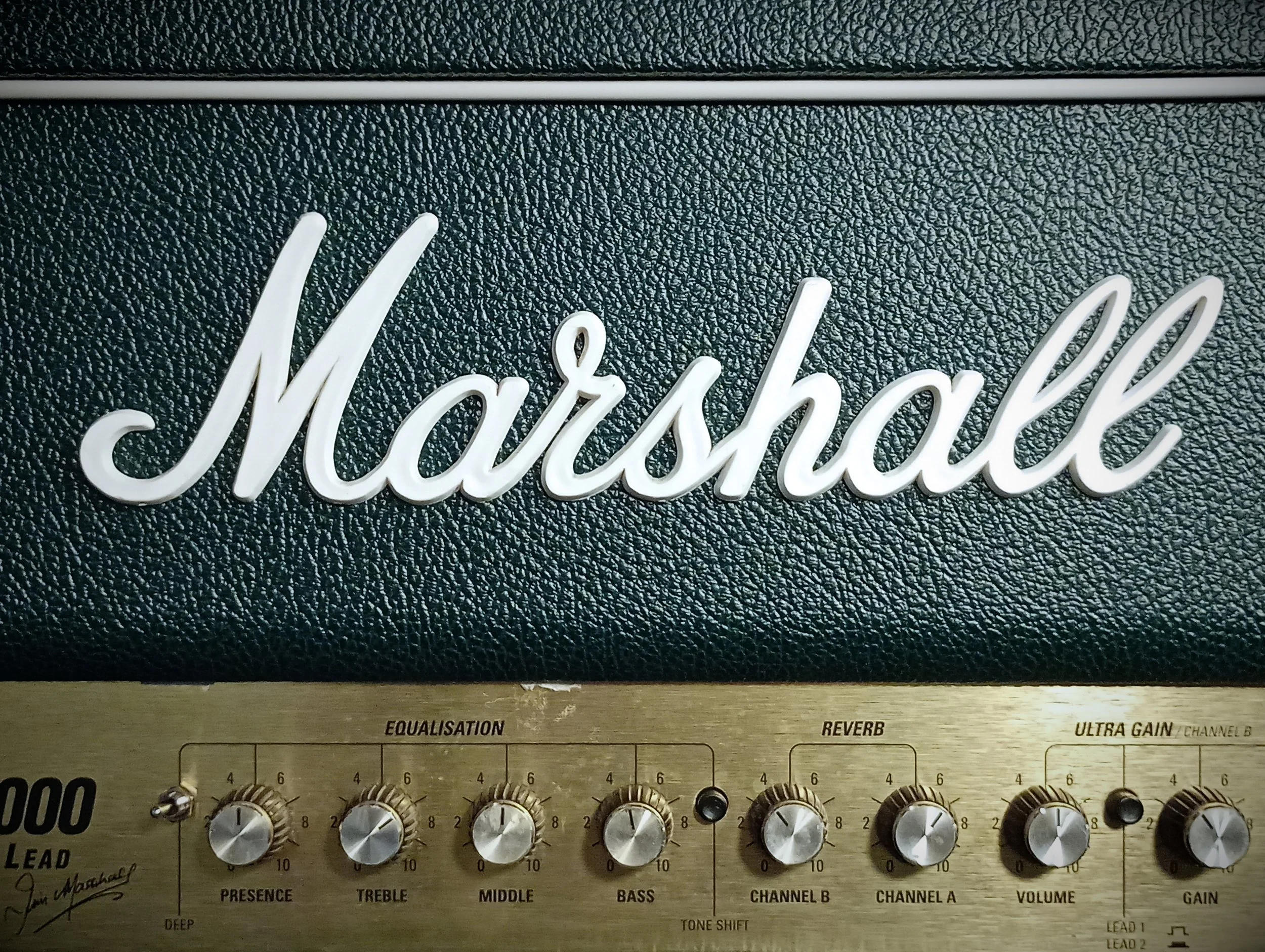 Marshall_JCM2000_controls_43.jpg