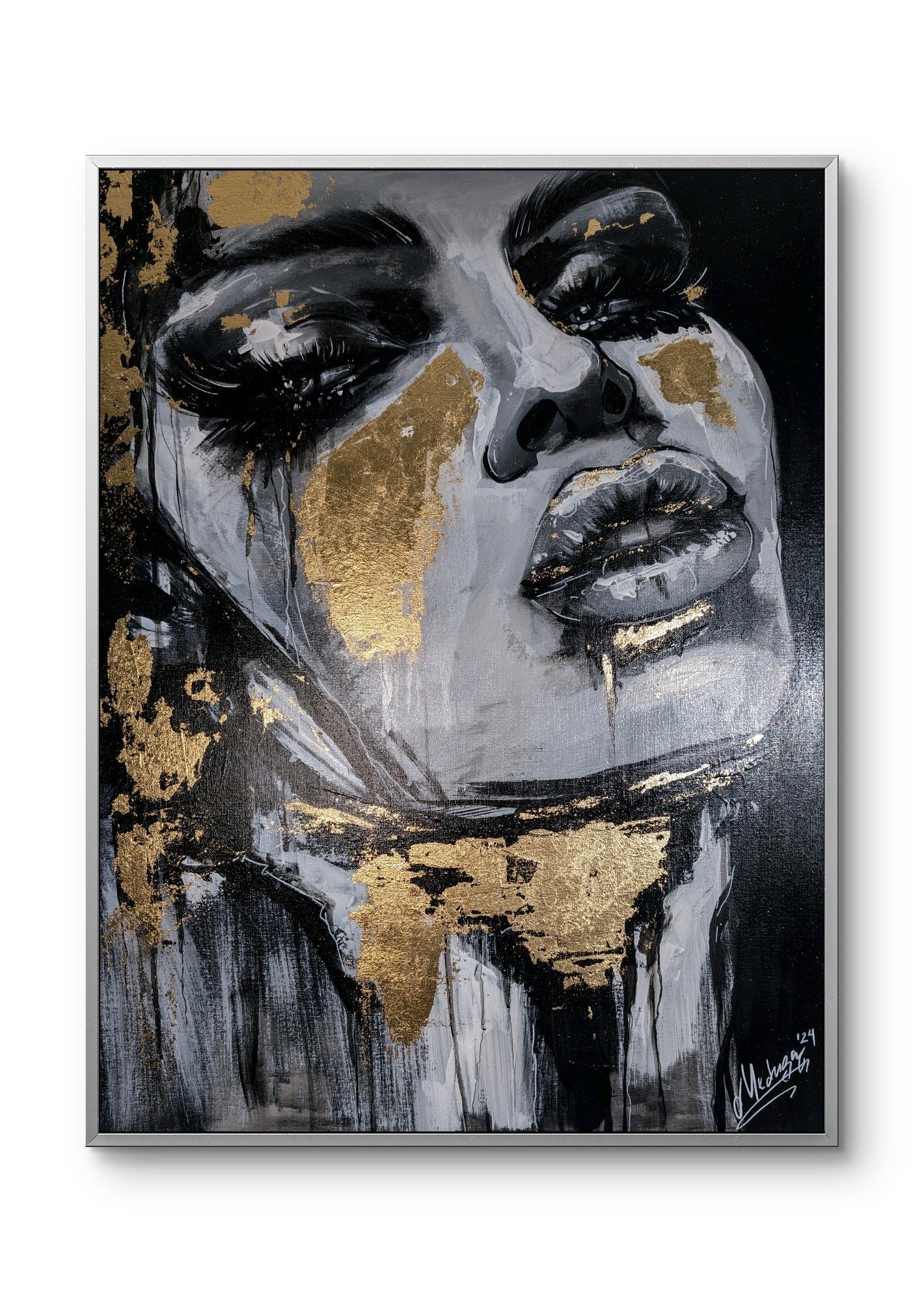 Tableau contemporain, portrait féminin abstrait avec feuilles d’or, acrylique sur toile 60x80 cm. Idéal pour la décoration murale.