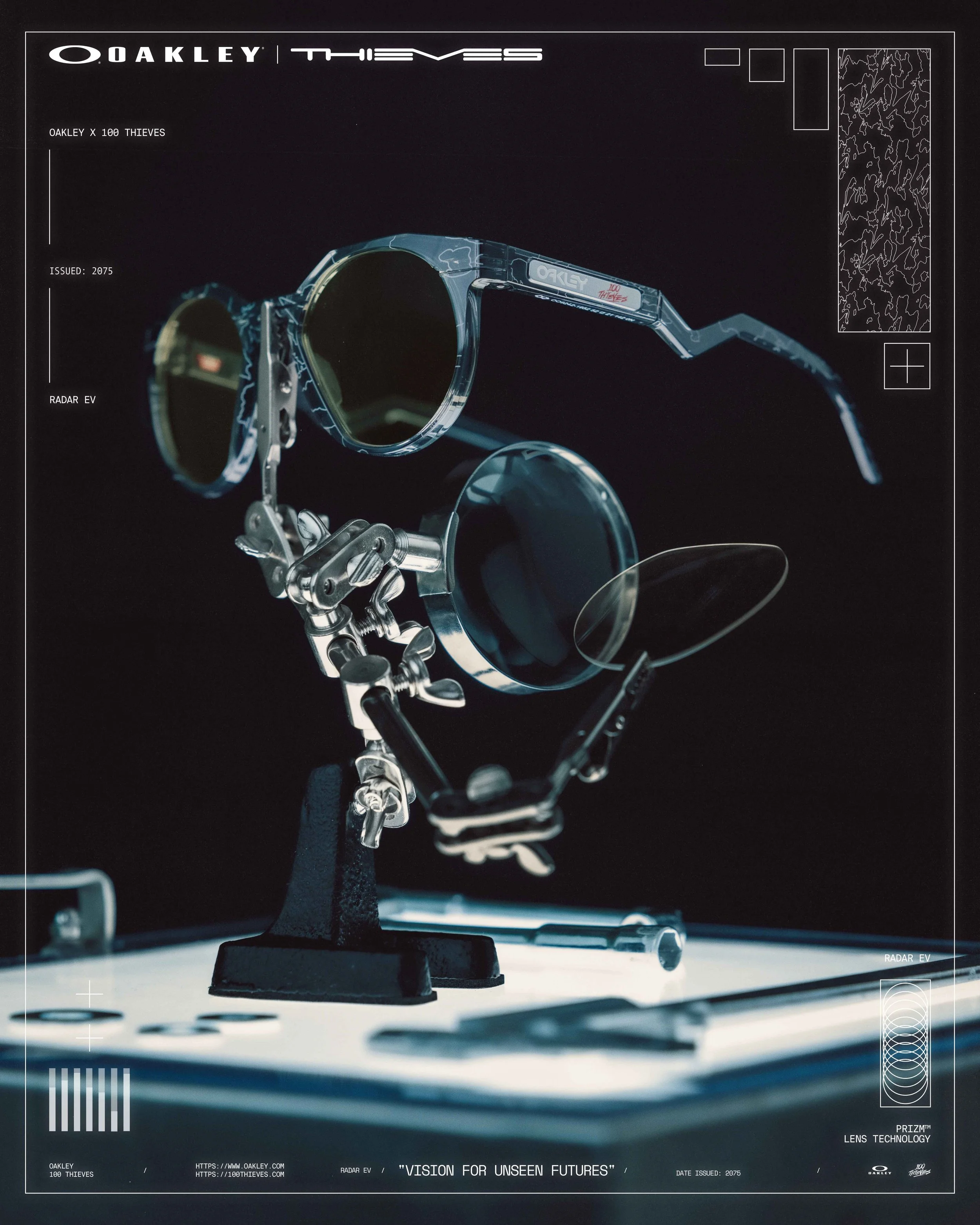 PROD_oakley_100t4.jpg