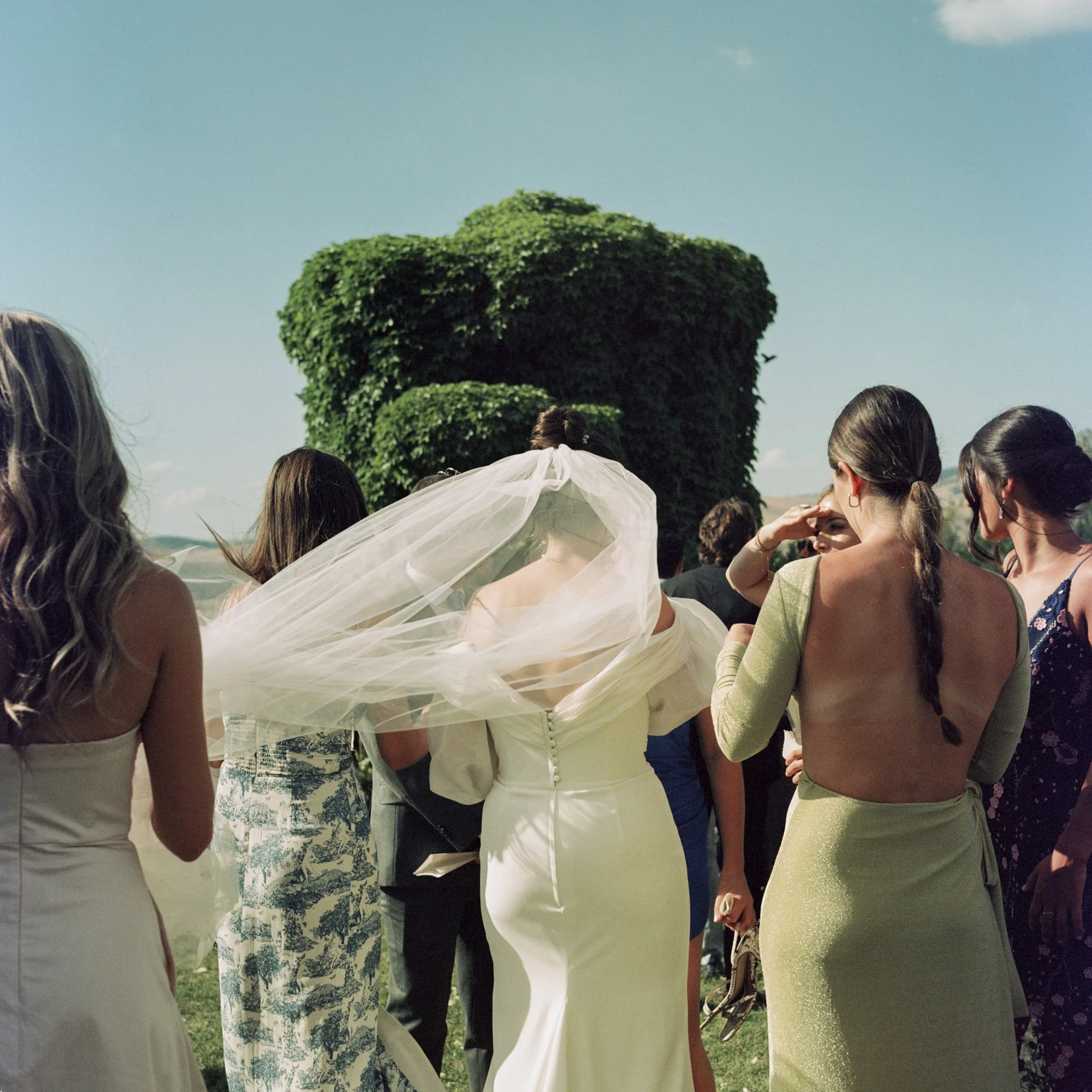 film-wedding-photographer-tuscany