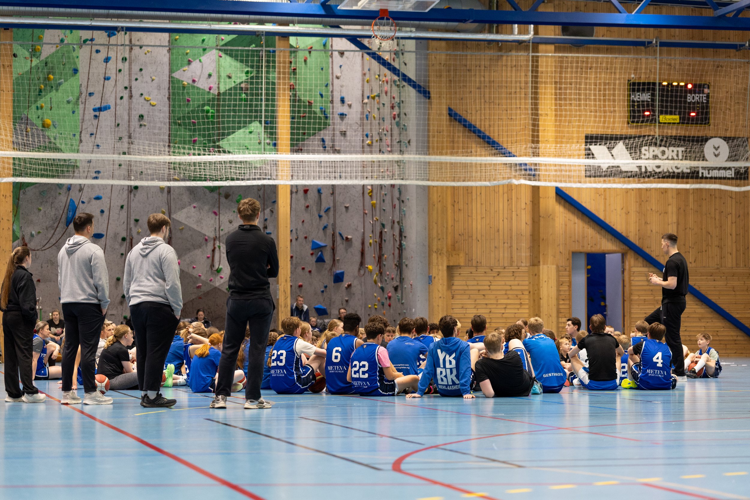 Ytrebygda Basketballklubb trenger deg — bli med og form fremtiden!
