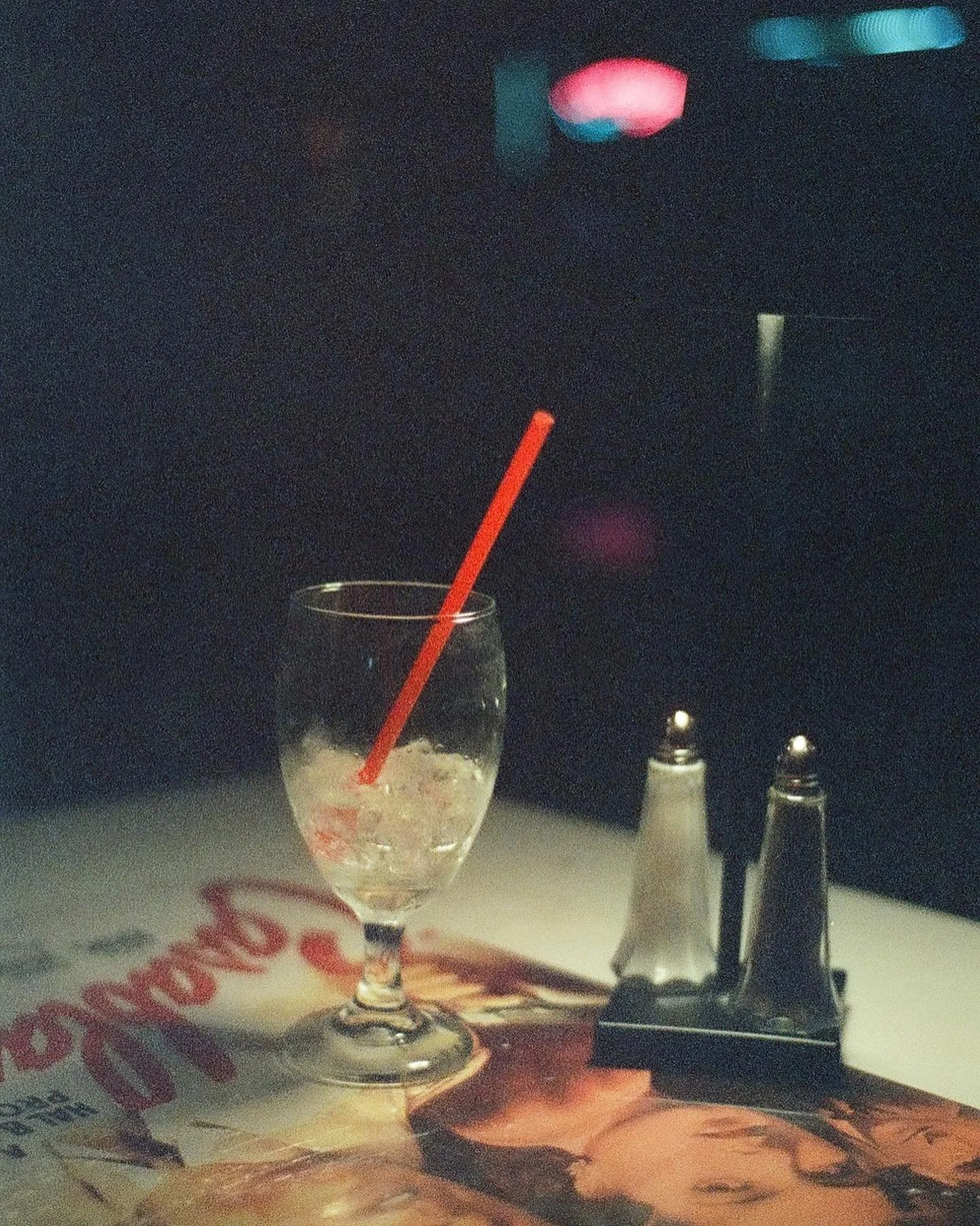 swipe for @humphreybogart! 

🎞: @cinestillfilm 800T
📸: Nikon FM 
🧪: @samys_camera
