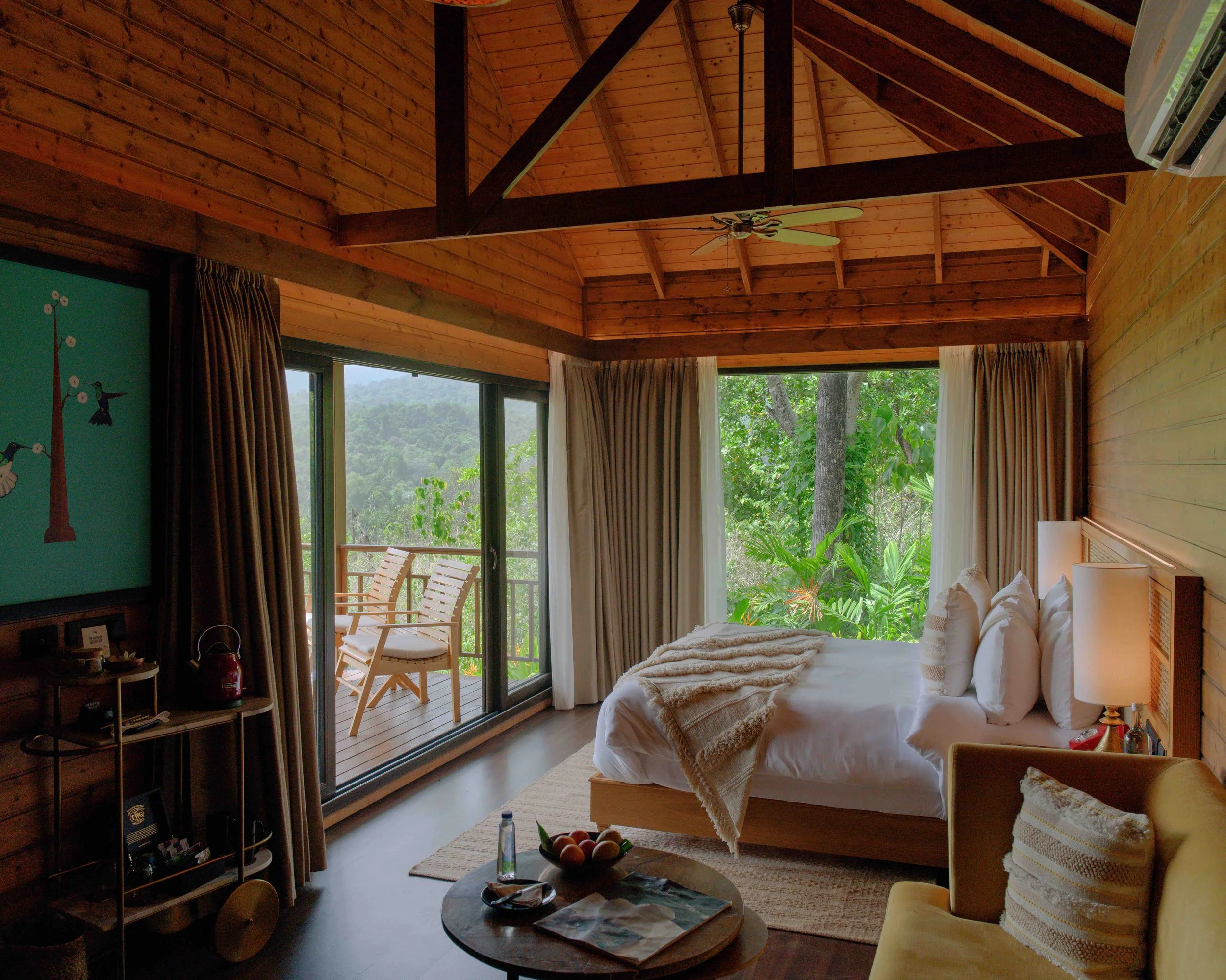 The Postcard Hideaway, Netravali
