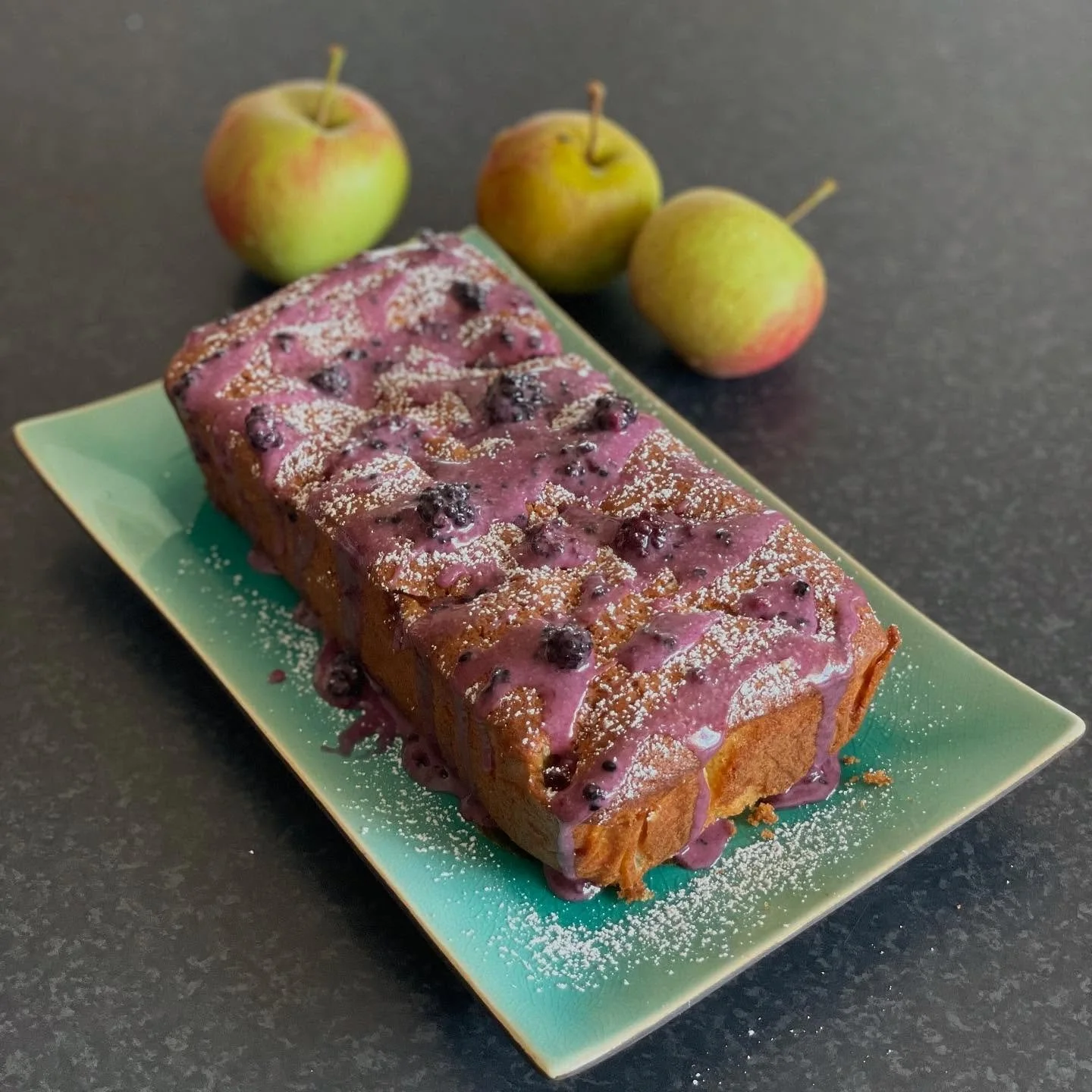 This week’s menu in pulictures🌼
1. Apple cake with blackberry icing 
2. Banana bread with chocolate and walnuts 
3. Apple tart
4. Brownies 
5. Carrot cake slices 
6. Sourdough bread white and Wholemeal 
7. Sourdough rolls
8. Brown bread 
9. Gr