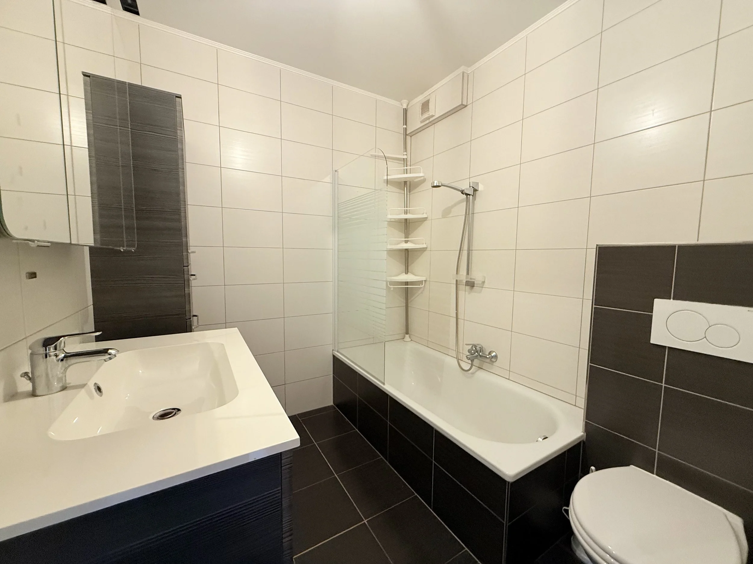BERCHEM SDB .jpg