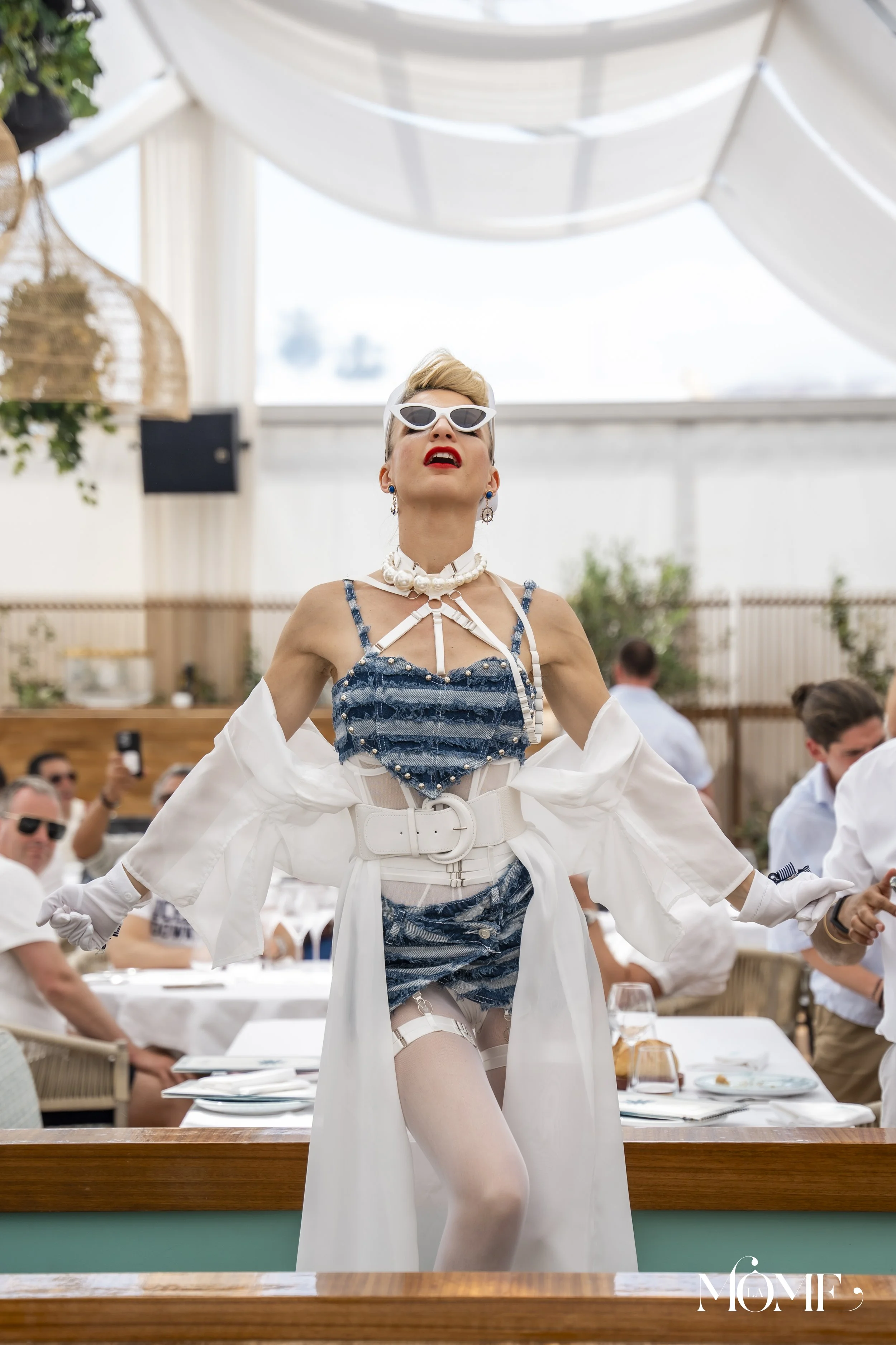 real-cannes25-la-momo-brunch-16.jpg
