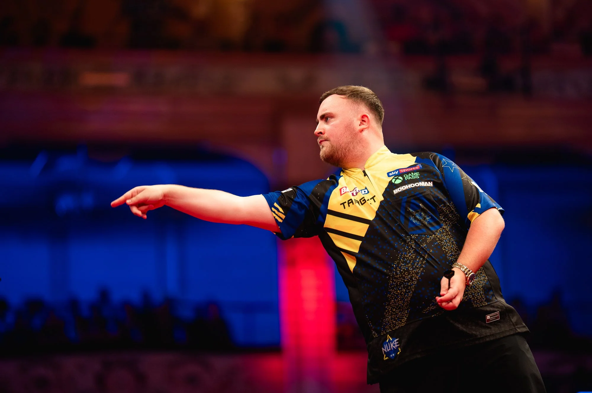 kreativebarn-bini-nandra-oxfordshire-bicester-photography-blackpool-world-matchplay-darts-finals-luke-littler-001.jpg