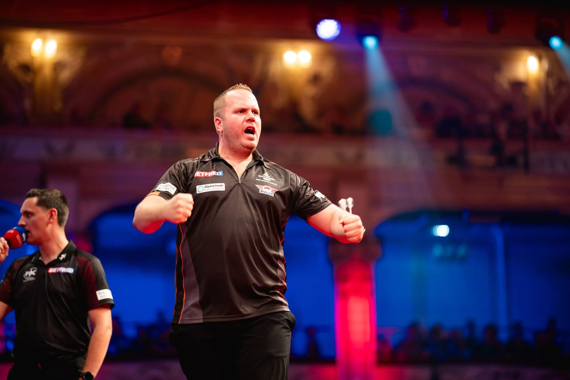 kreativebarn-bini-nandra-oxfordshire-bicester-photography-blackpool-world-matchplay-darts-finals-luke-littler-011.jpg