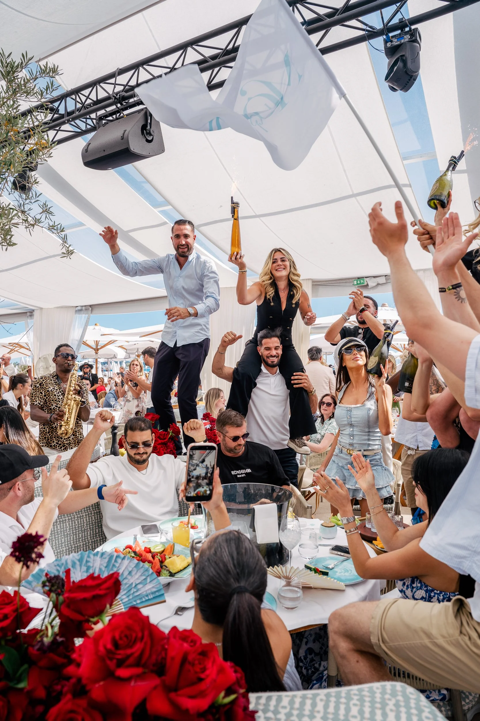 kreative-barn-bini-nandra-photographer-oxfordshire-bicester-cannes-2026-la-mome-plag-brunch079.jpg