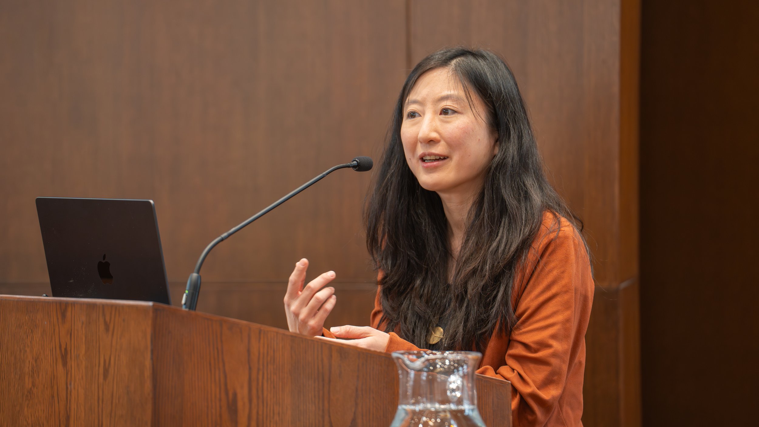 Guest Speaker Eva Dou gives a presentation about her illuminating “House of Huawei: The Secret History of China’s Most Powerful Company.”