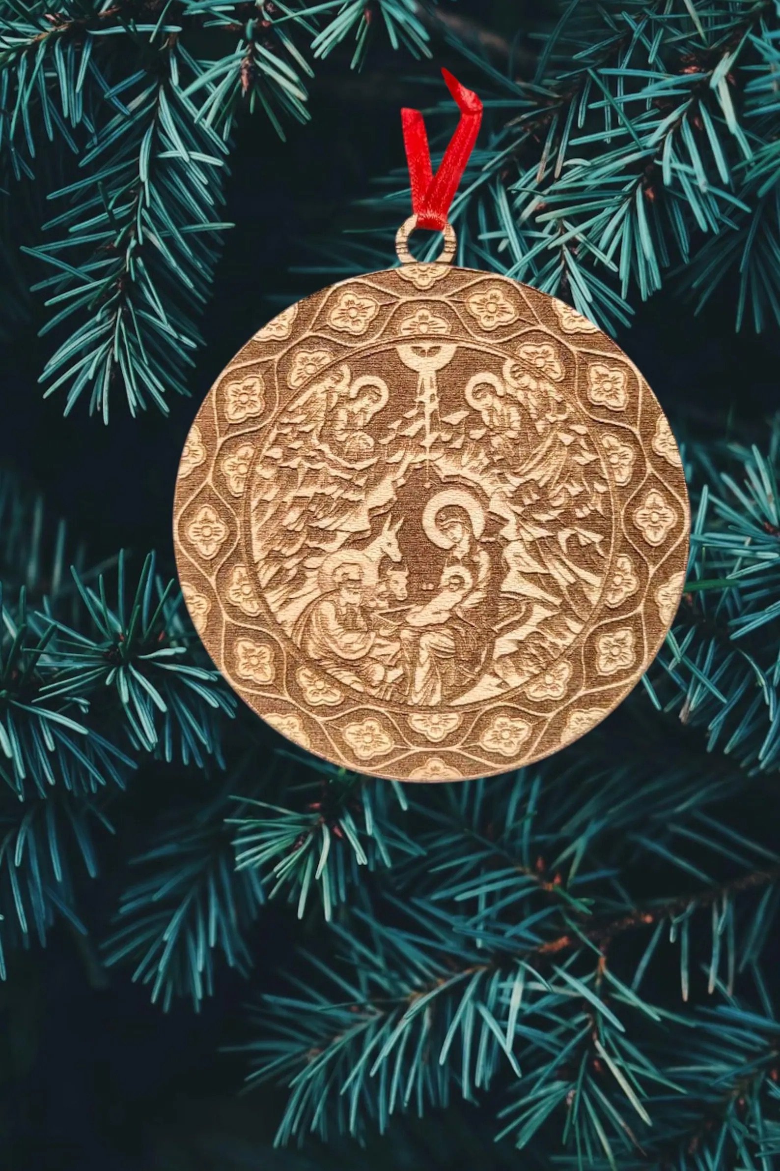 Nativity Scene Wooden Ornament.jpeg