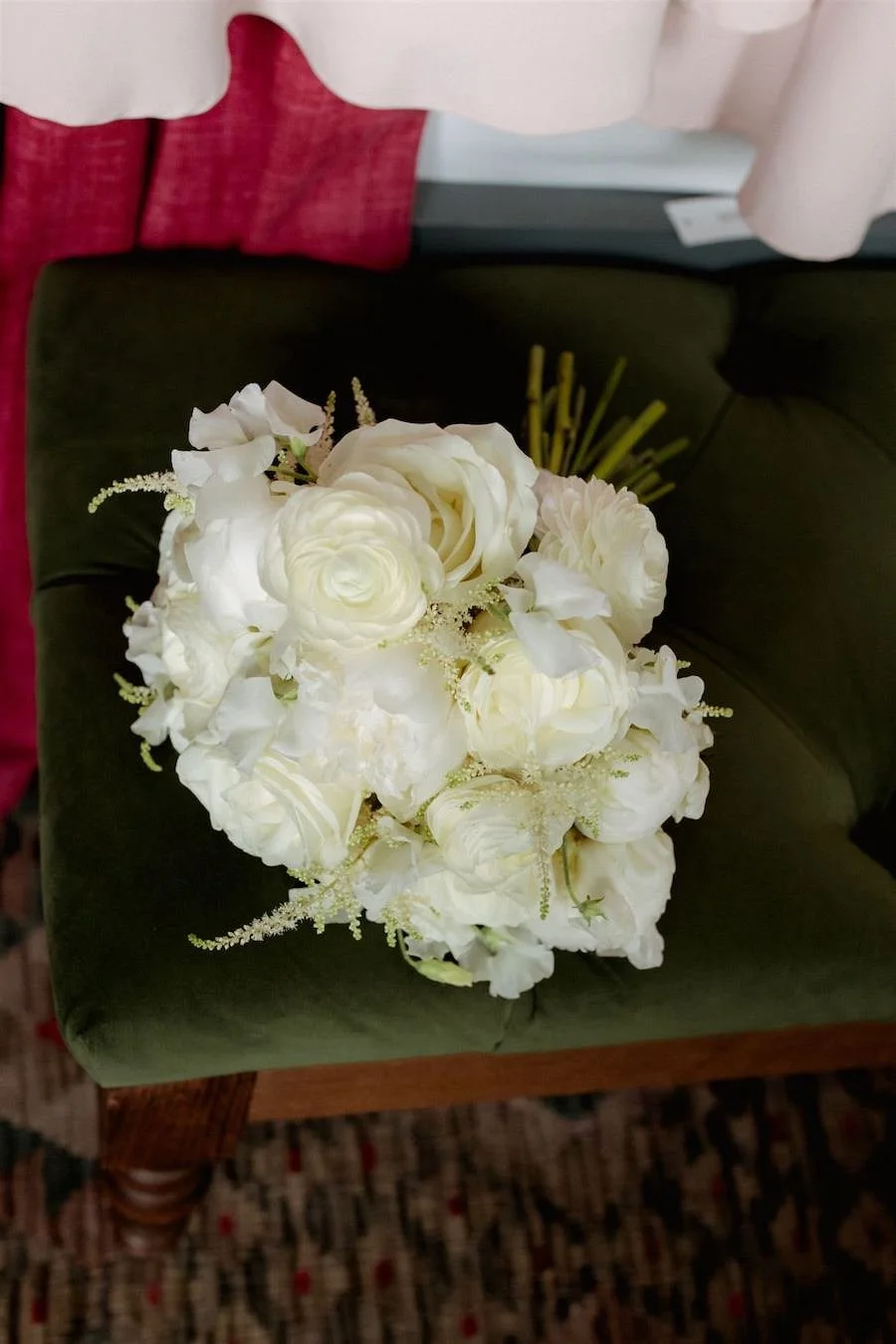 Jasmine-Flowers-Wedding-Florist-Hampshire-Emily-Alex-Paul-and-Nanda-Wedding-Photography-Hampton-Court-House--132-129_websize.jpg